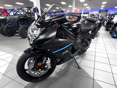 2024 Suzuki GSX-R600 in Kaukauna, Wisconsin - Photo 2