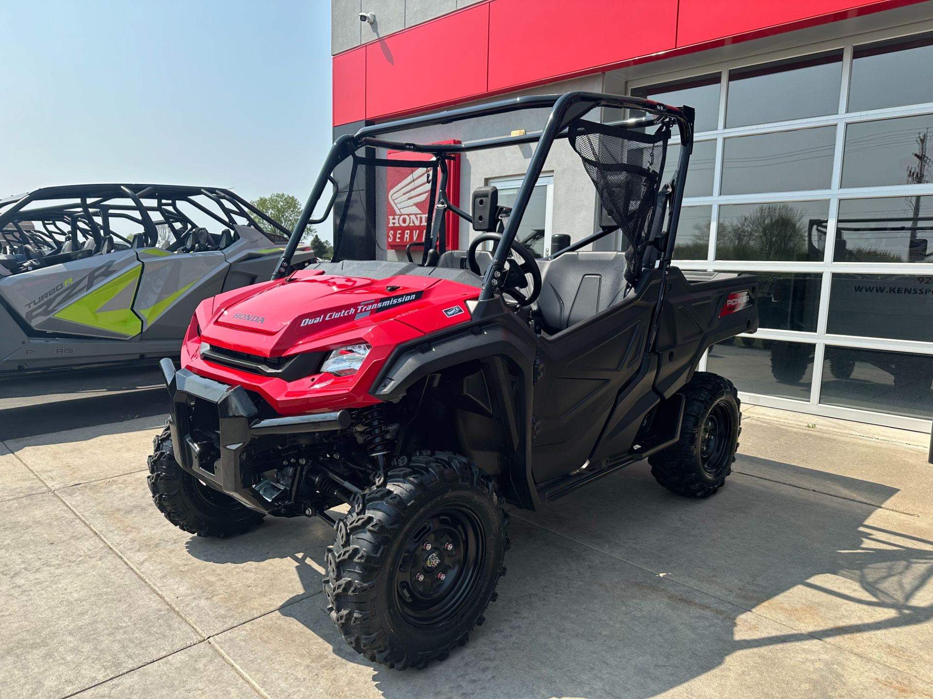 2024 Honda Pioneer 1000 in Kaukauna, Wisconsin - Photo 1