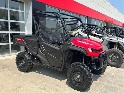 2024 Honda Pioneer 1000 in Kaukauna, Wisconsin - Photo 3