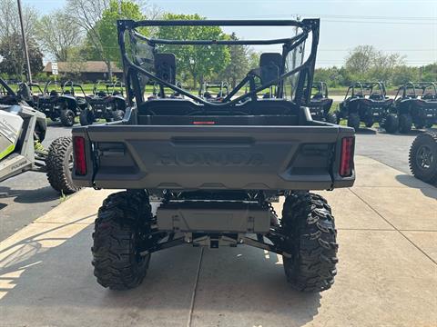 2024 Honda Pioneer 1000 in Kaukauna, Wisconsin - Photo 5