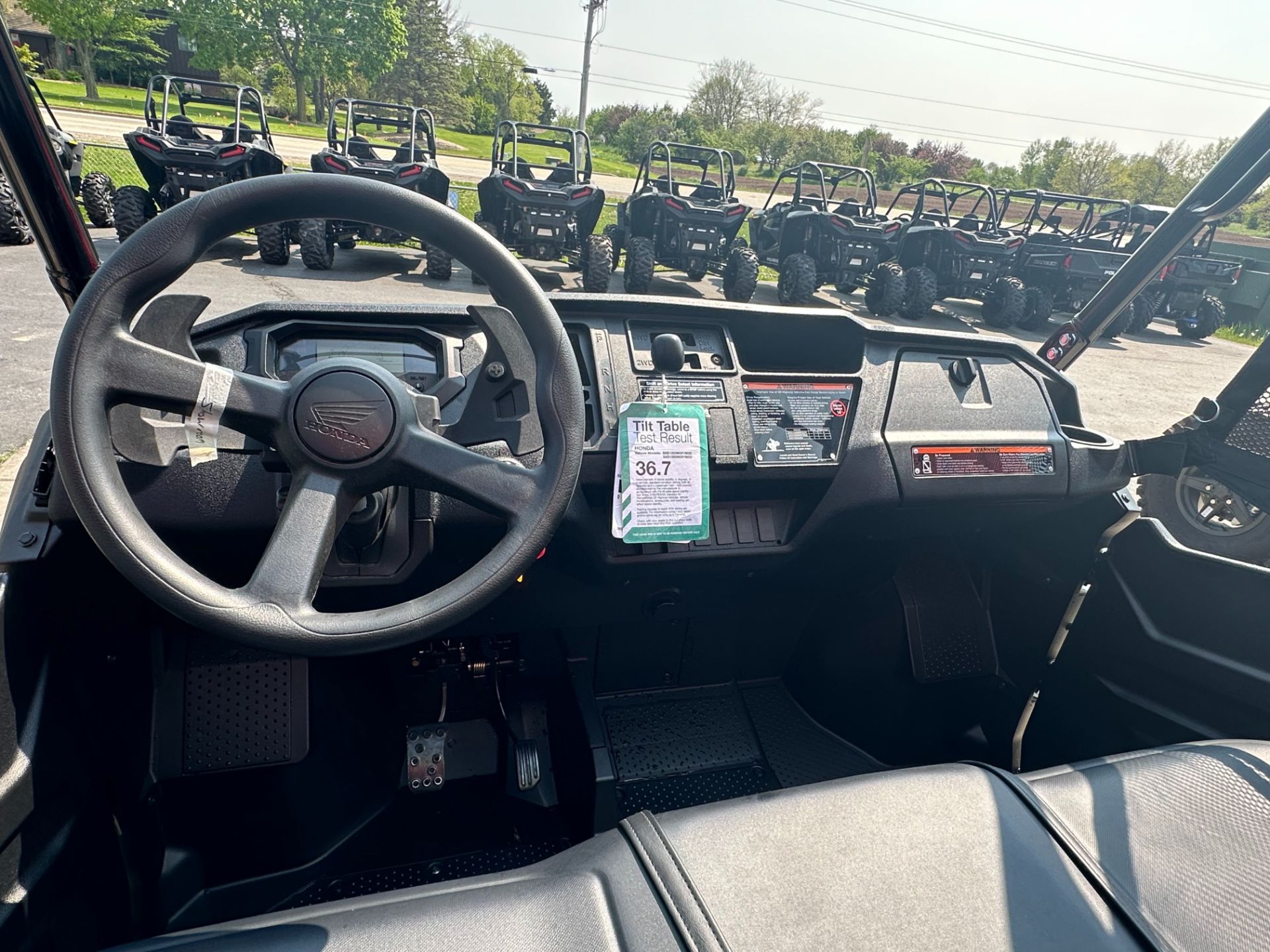 2024 Honda Pioneer 1000 in Kaukauna, Wisconsin - Photo 10