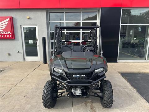 2025 Honda Pioneer 700-4 Deluxe in Kaukauna, Wisconsin - Photo 3