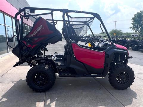 2024 Honda Pioneer 1000-5 Deluxe in Kaukauna, Wisconsin - Photo 12