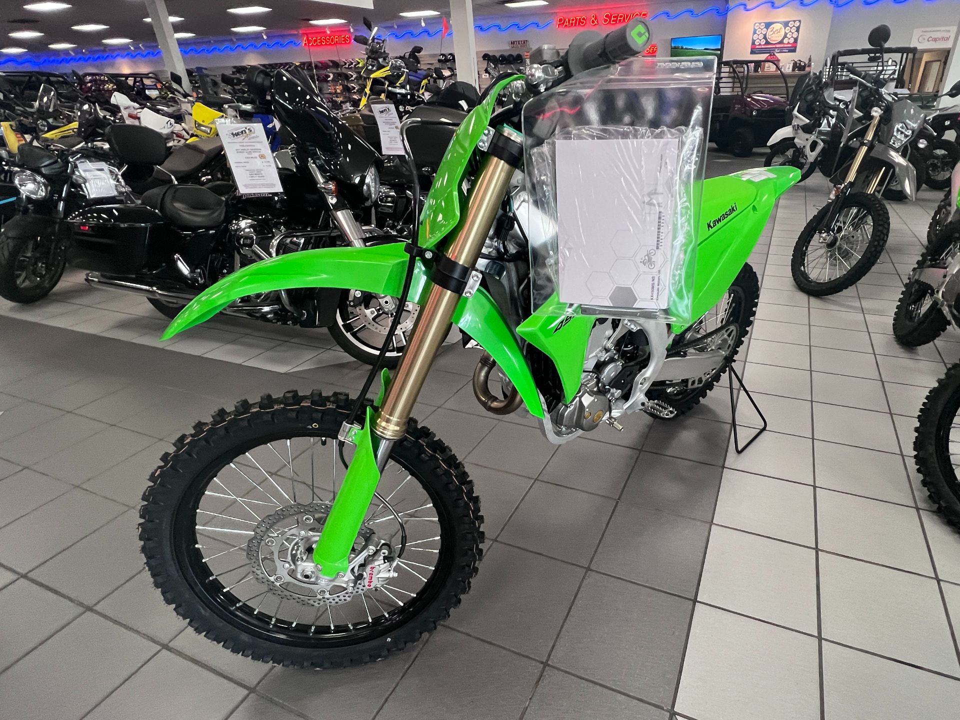 2025 Kawasaki KX 450 in Kaukauna, Wisconsin - Photo 2