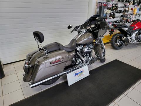 2019 Harley-Davidson Road Glide® in Kaukauna, Wisconsin - Photo 3