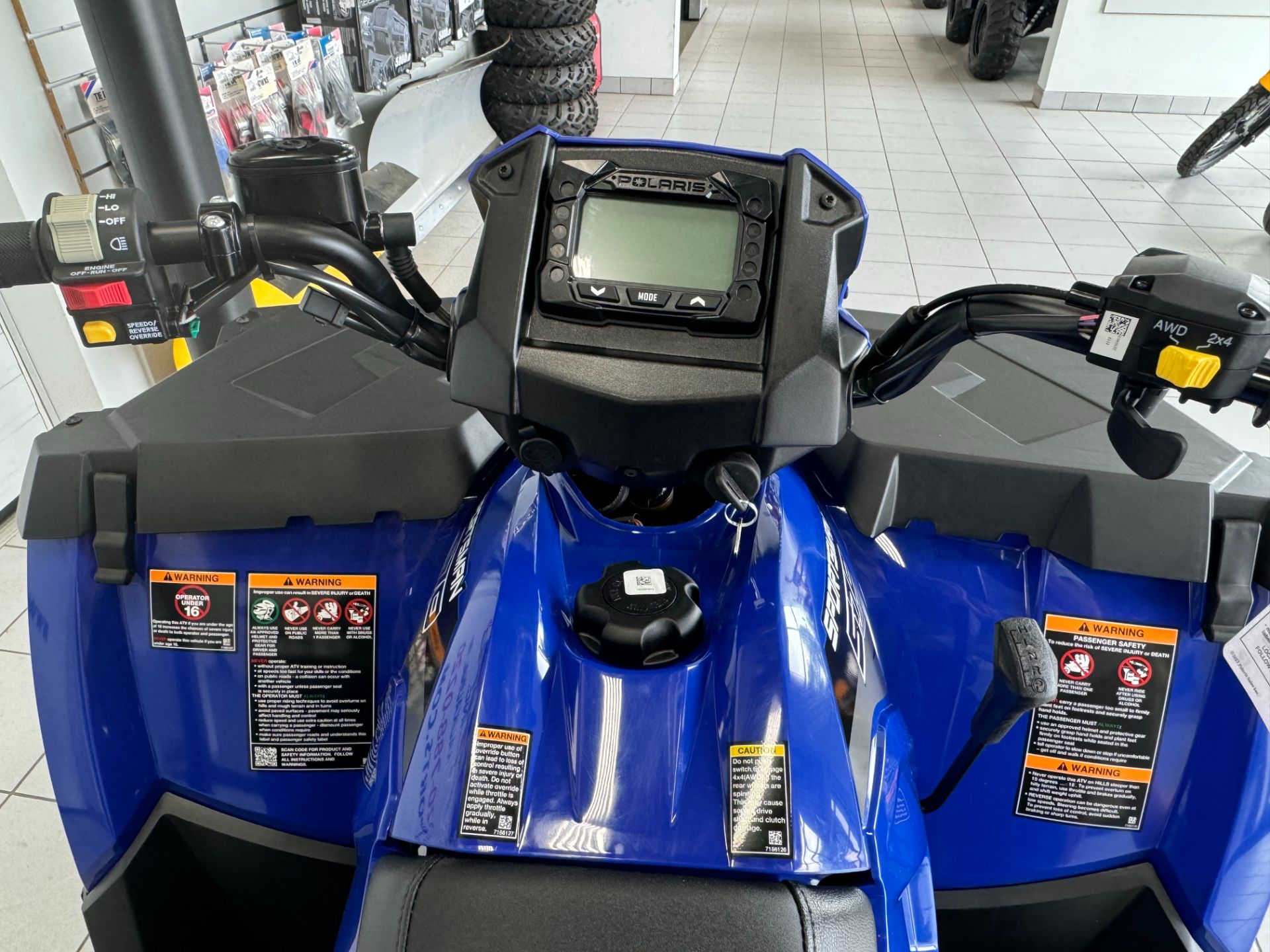 2024 Polaris Sportsman Touring 570 in Kaukauna, Wisconsin - Photo 11