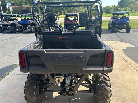 2025 Honda Pioneer 700 Deluxe in Kaukauna, Wisconsin - Photo 7