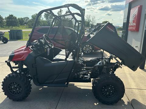 2025 Honda Pioneer 700 Deluxe in Kaukauna, Wisconsin - Photo 8