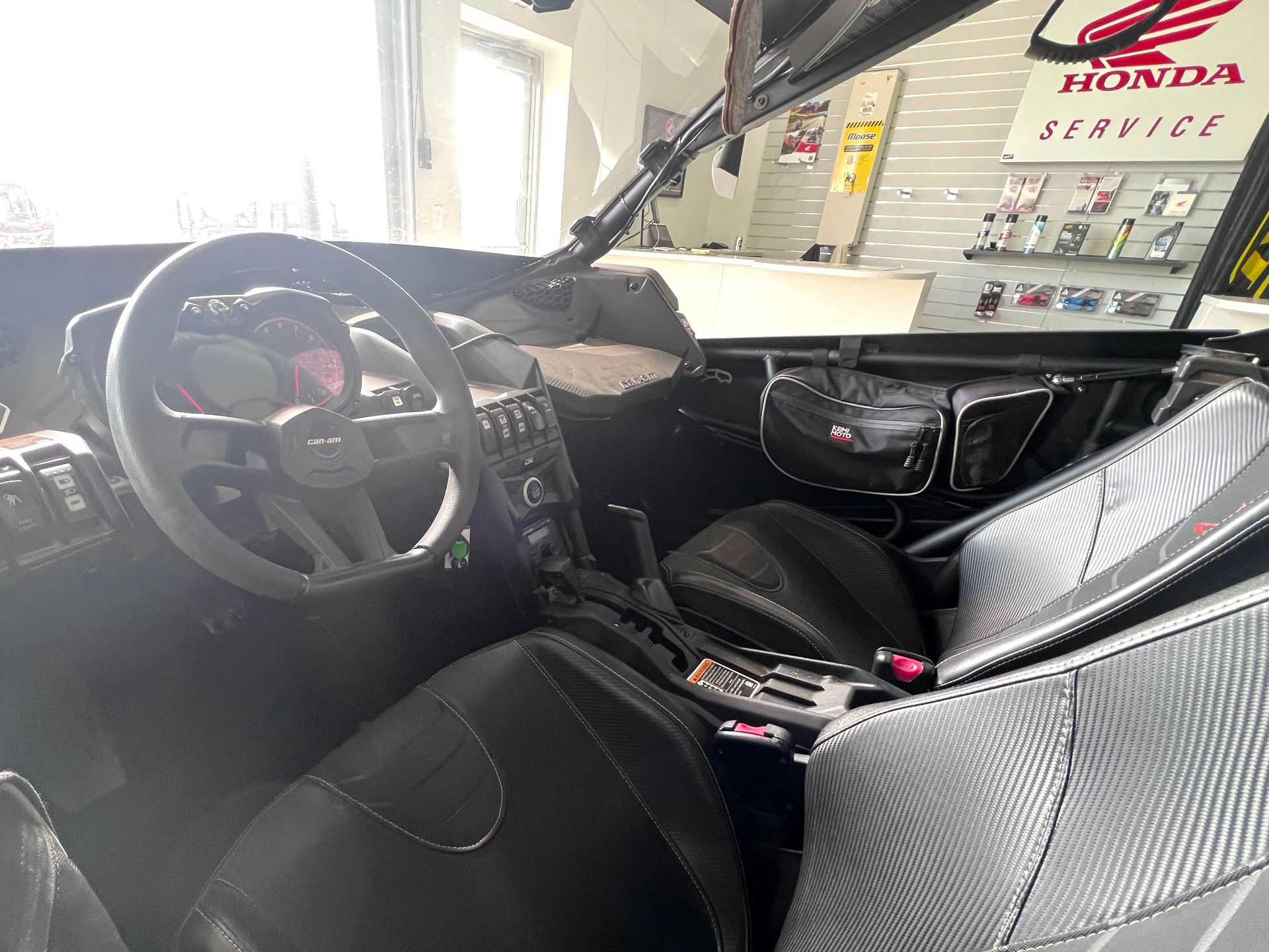 2019 Can-Am Maverick X3 X ds Turbo R in Kaukauna, Wisconsin - Photo 7