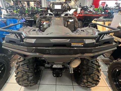 2024 Polaris Sportsman 570 Ride Command Edition in Kaukauna, Wisconsin - Photo 4