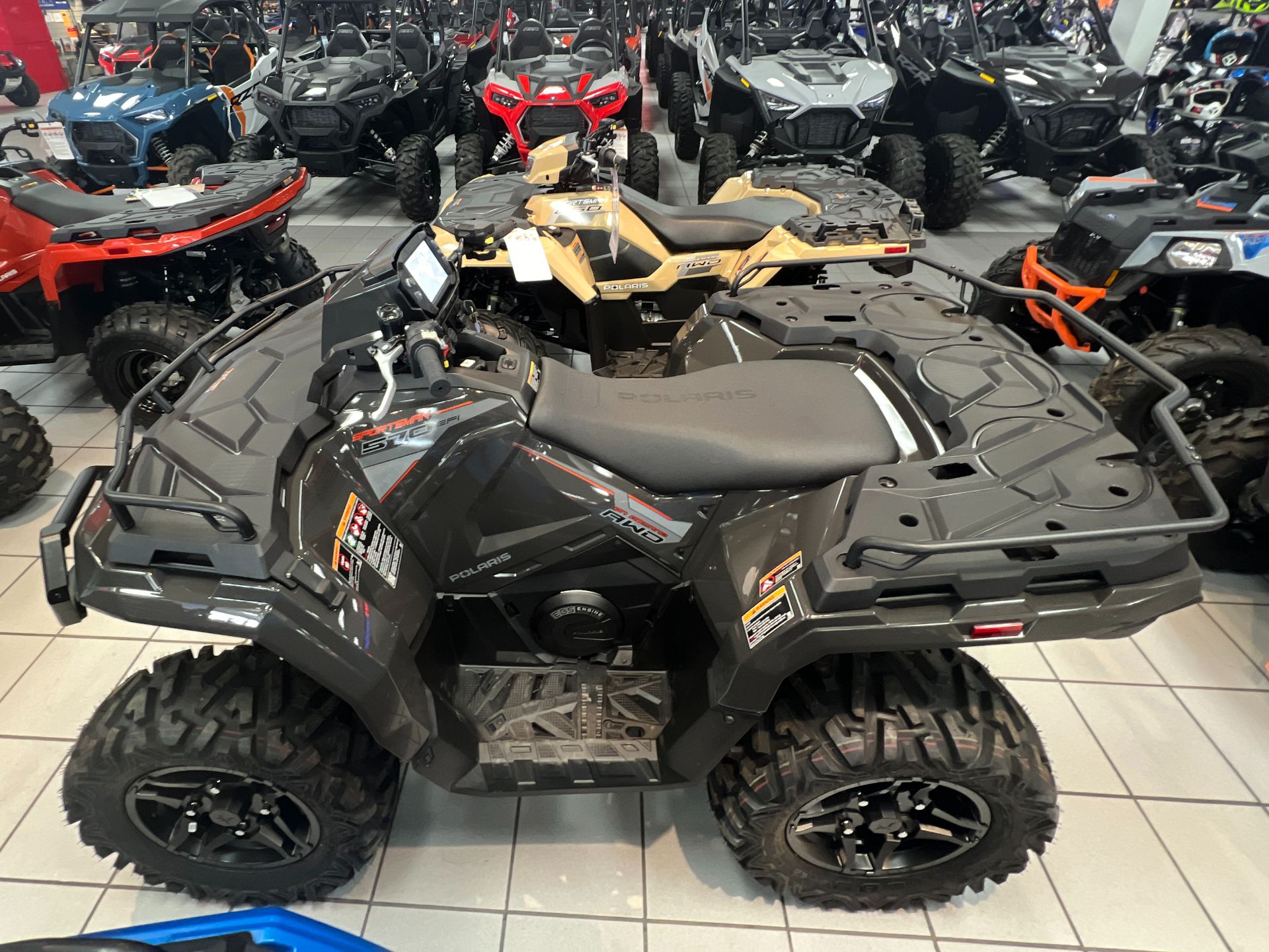 2024 Polaris Sportsman 570 Ride Command Edition in Kaukauna, Wisconsin - Photo 6