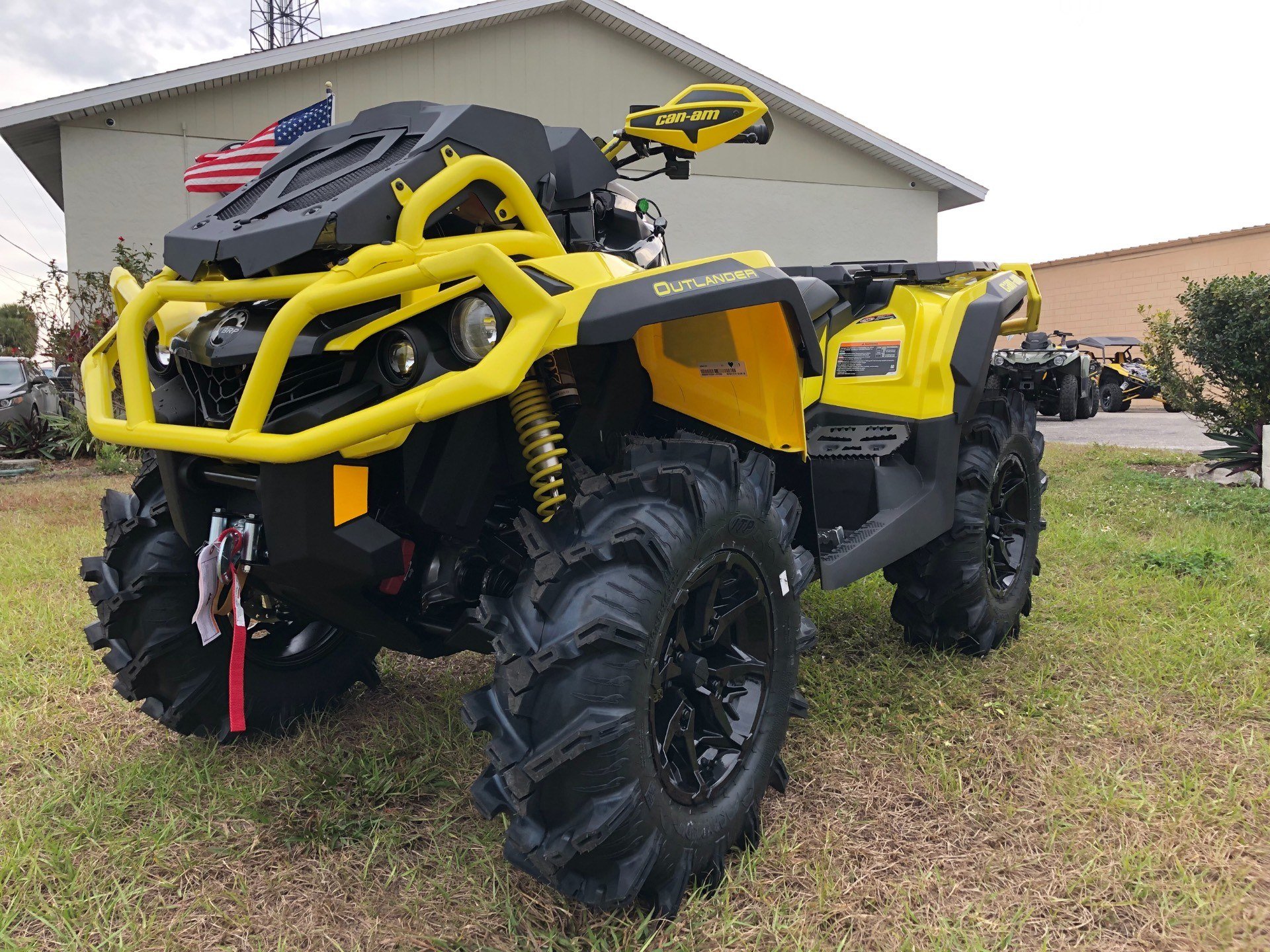 New 2019 CanAm Outlander X mr 1000R ATVs in Port Charlotte, FL Stock Number CAN001176