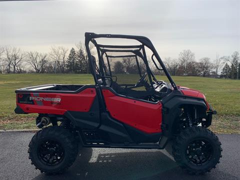 2024 Honda Pioneer 1000 Deluxe in Aurora, Illinois - Photo 2