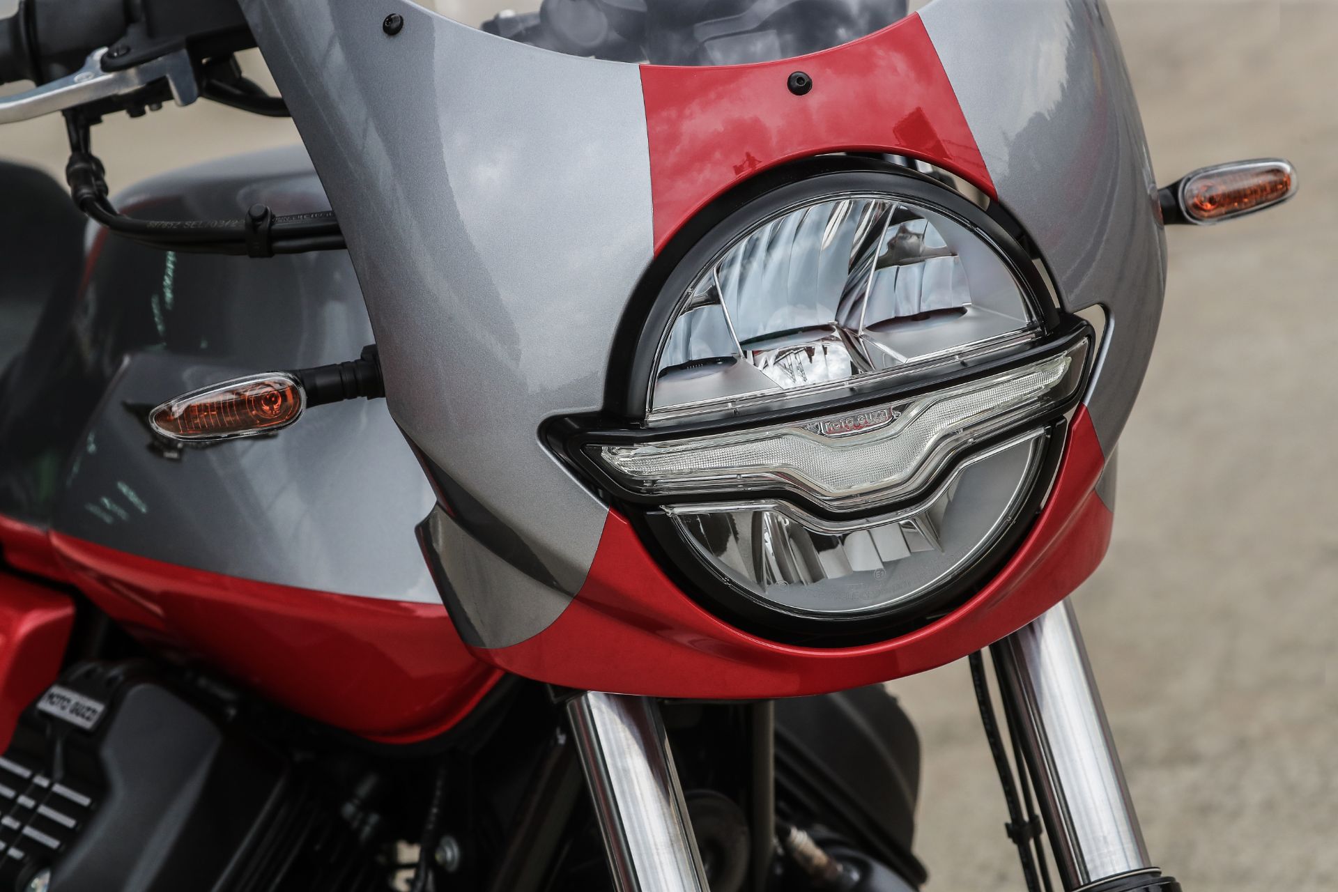 2024 Moto Guzzi V7 Stone Corsa in Gainesville, Florida - Photo 12