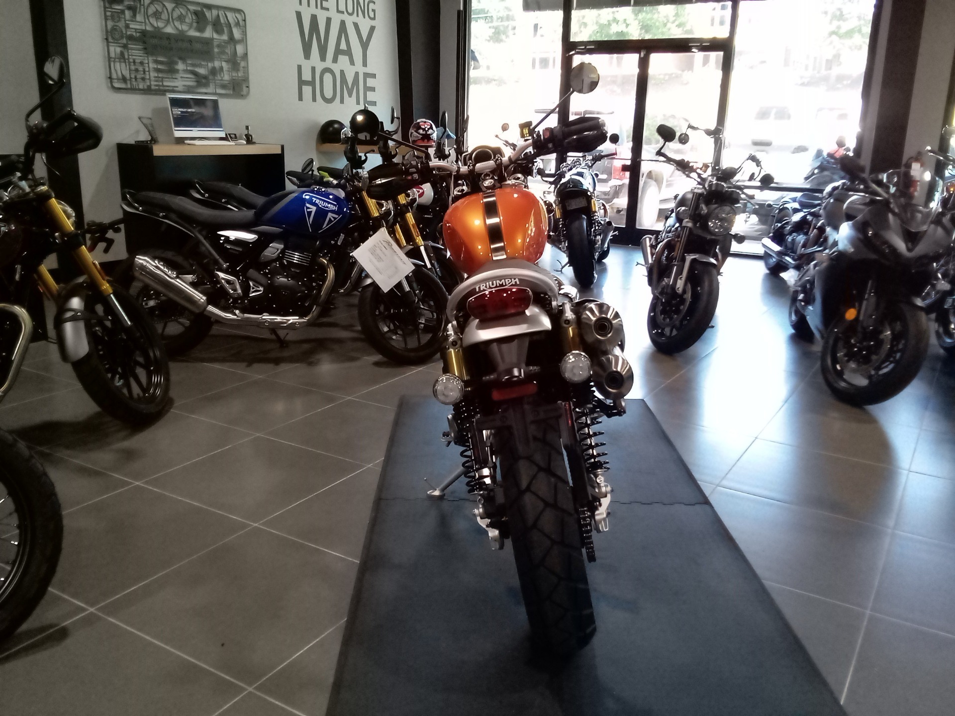 2024 Triumph Scrambler 1200 XE in Mooresville, North Carolina - Photo 4