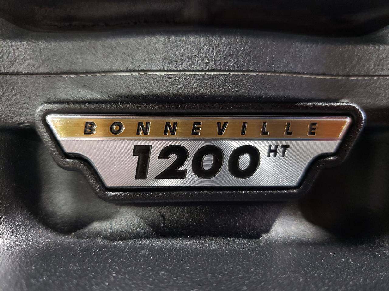 BONNEVILLE T120 - Photo 11