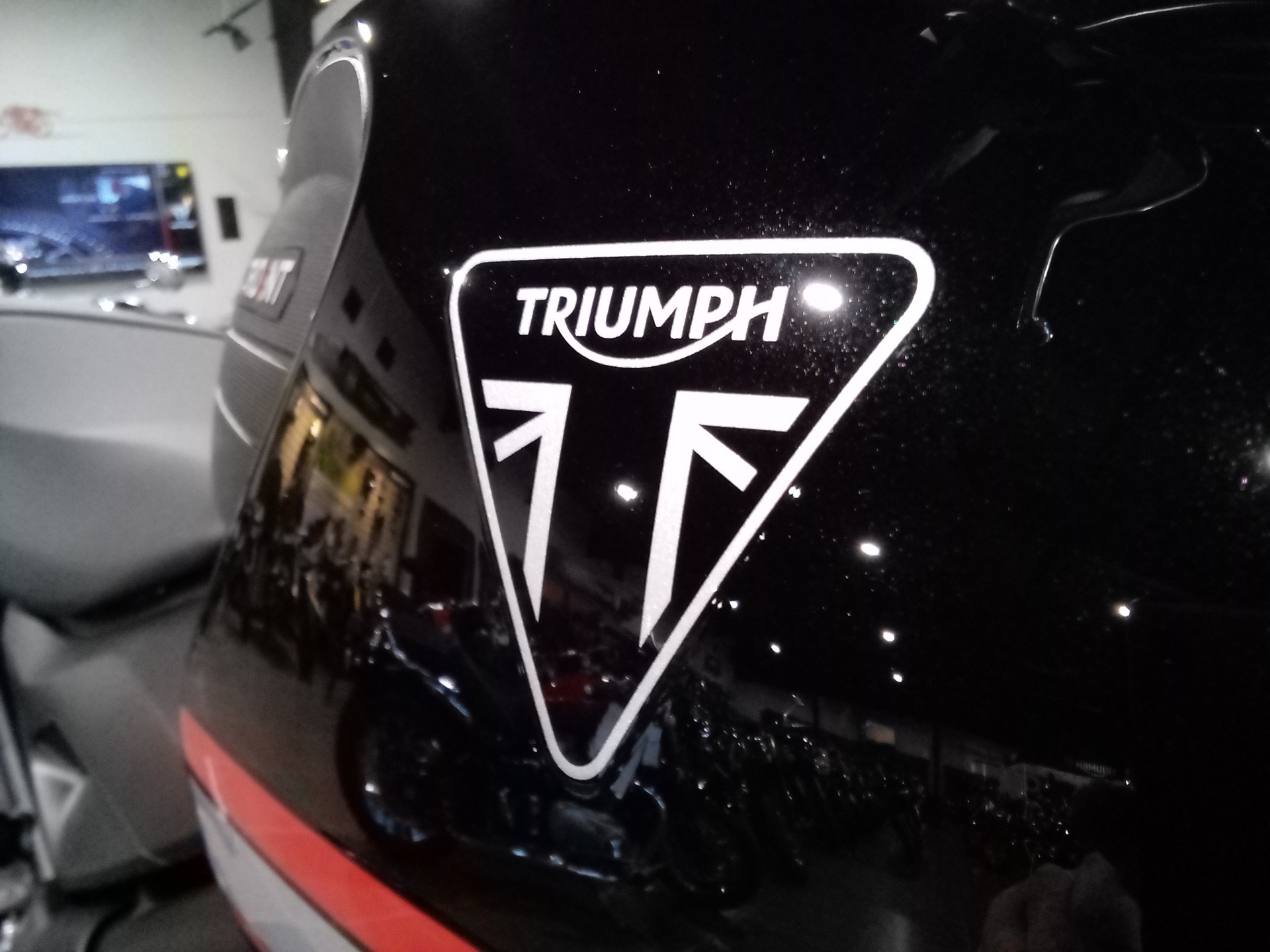 2023 Triumph Trident 660 in Mooresville, North Carolina - Photo 5