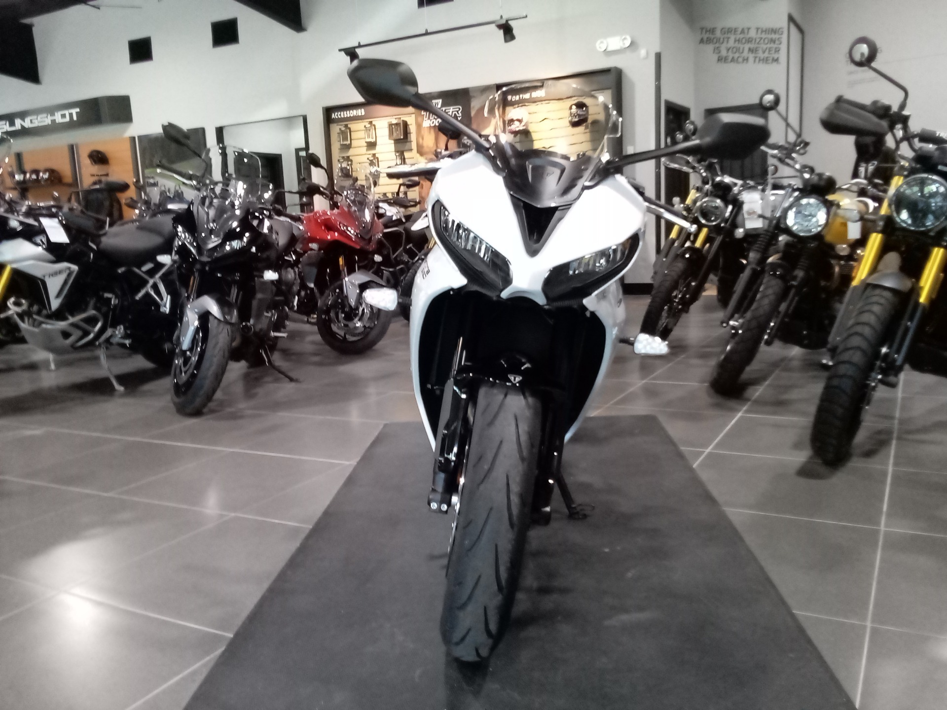 2025 Triumph Daytona 660 in Mooresville, North Carolina - Photo 3