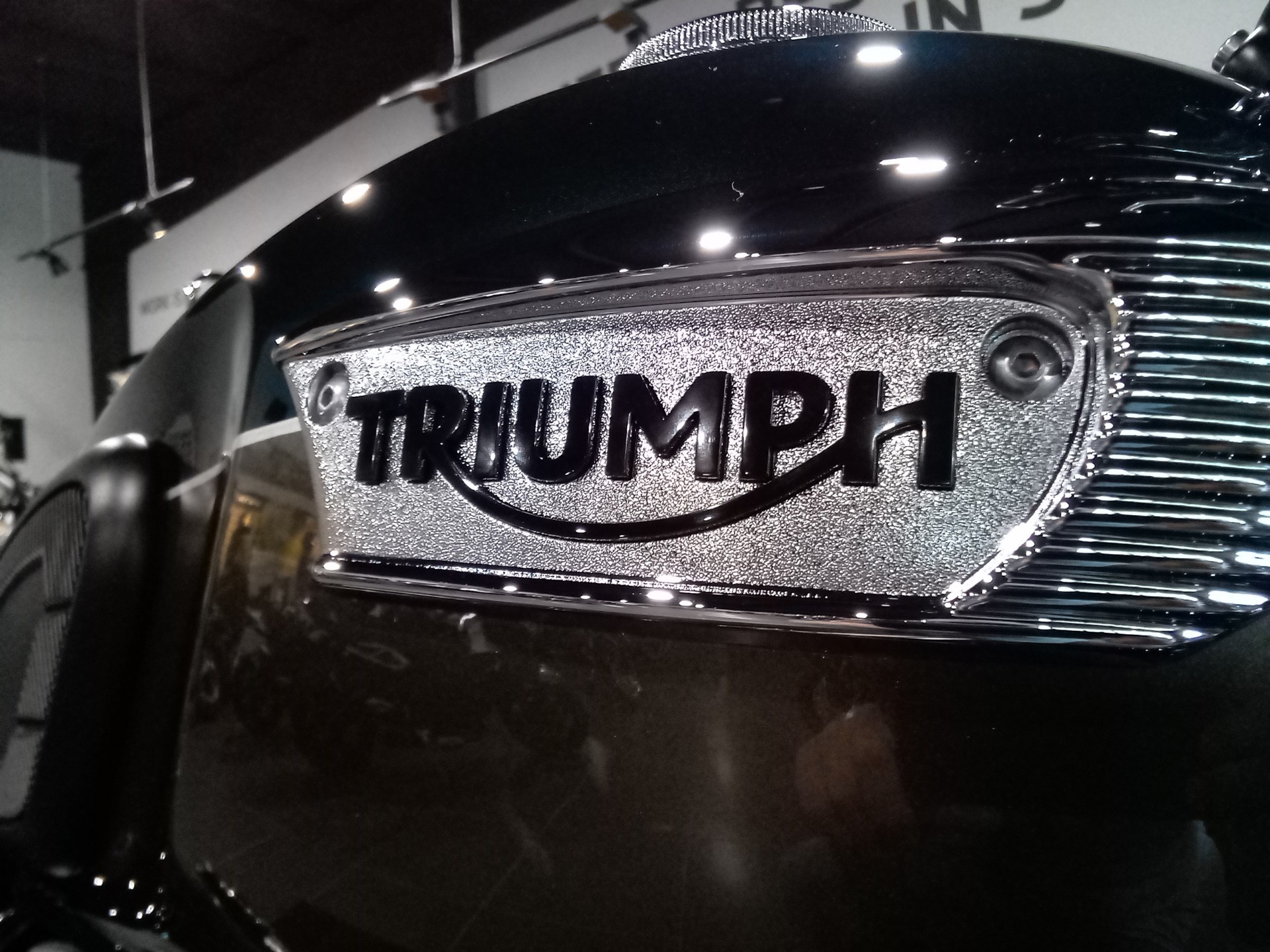 2024 Triumph Bonneville T100 in Mooresville, North Carolina - Photo 5