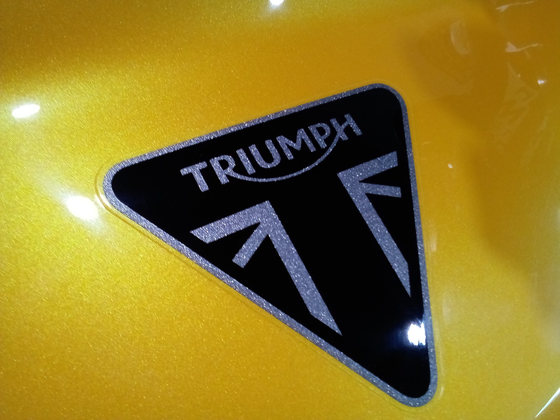 2024 Triumph Street Triple RS in Mooresville, North Carolina - Photo 12