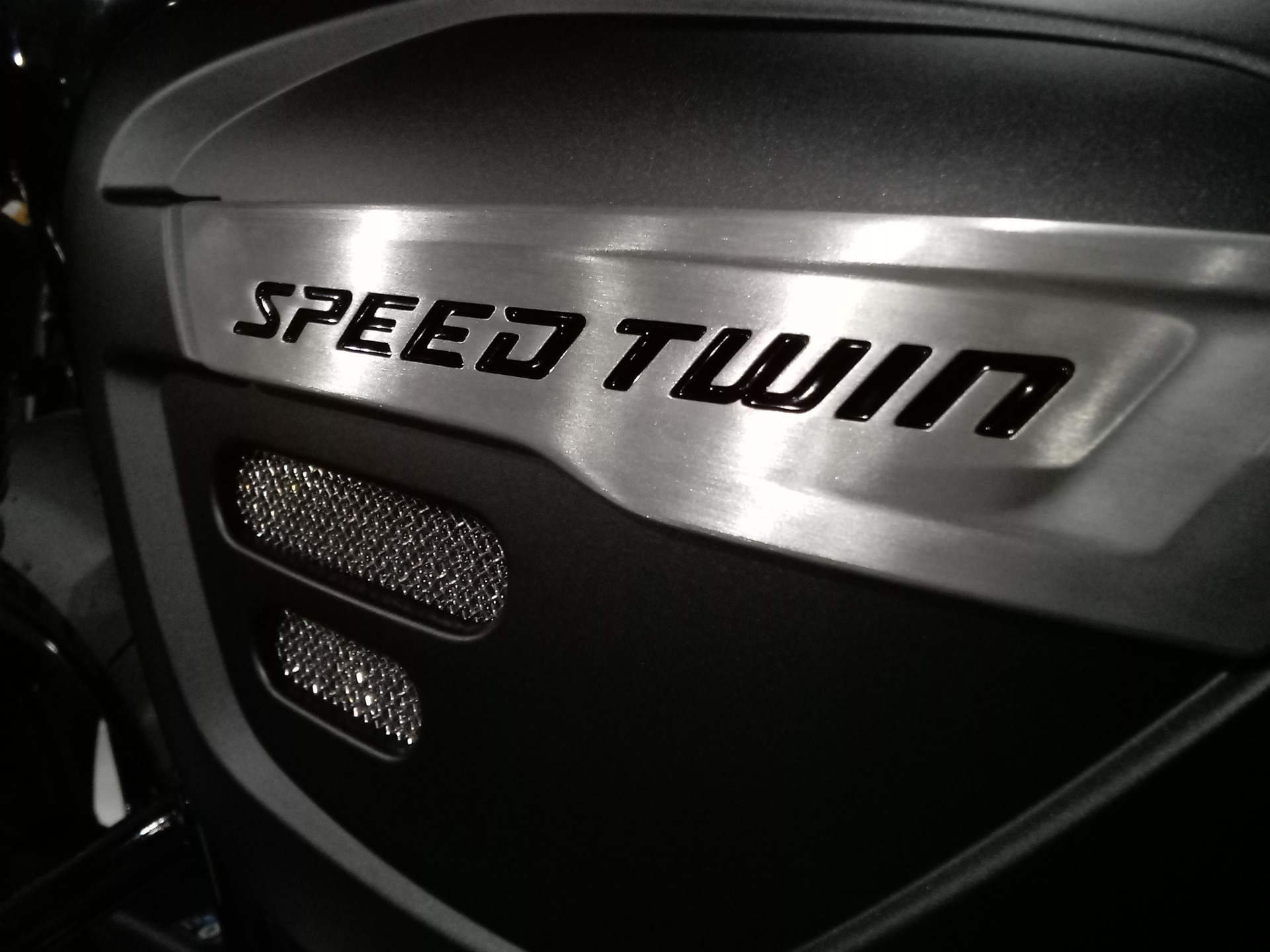 2024 Triumph Speed Twin 1200 in Mooresville, North Carolina - Photo 6