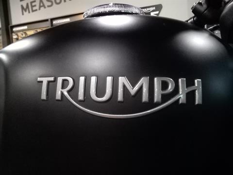 2019 Triumph Bonneville Bobber Black in Mooresville, North Carolina - Photo 5