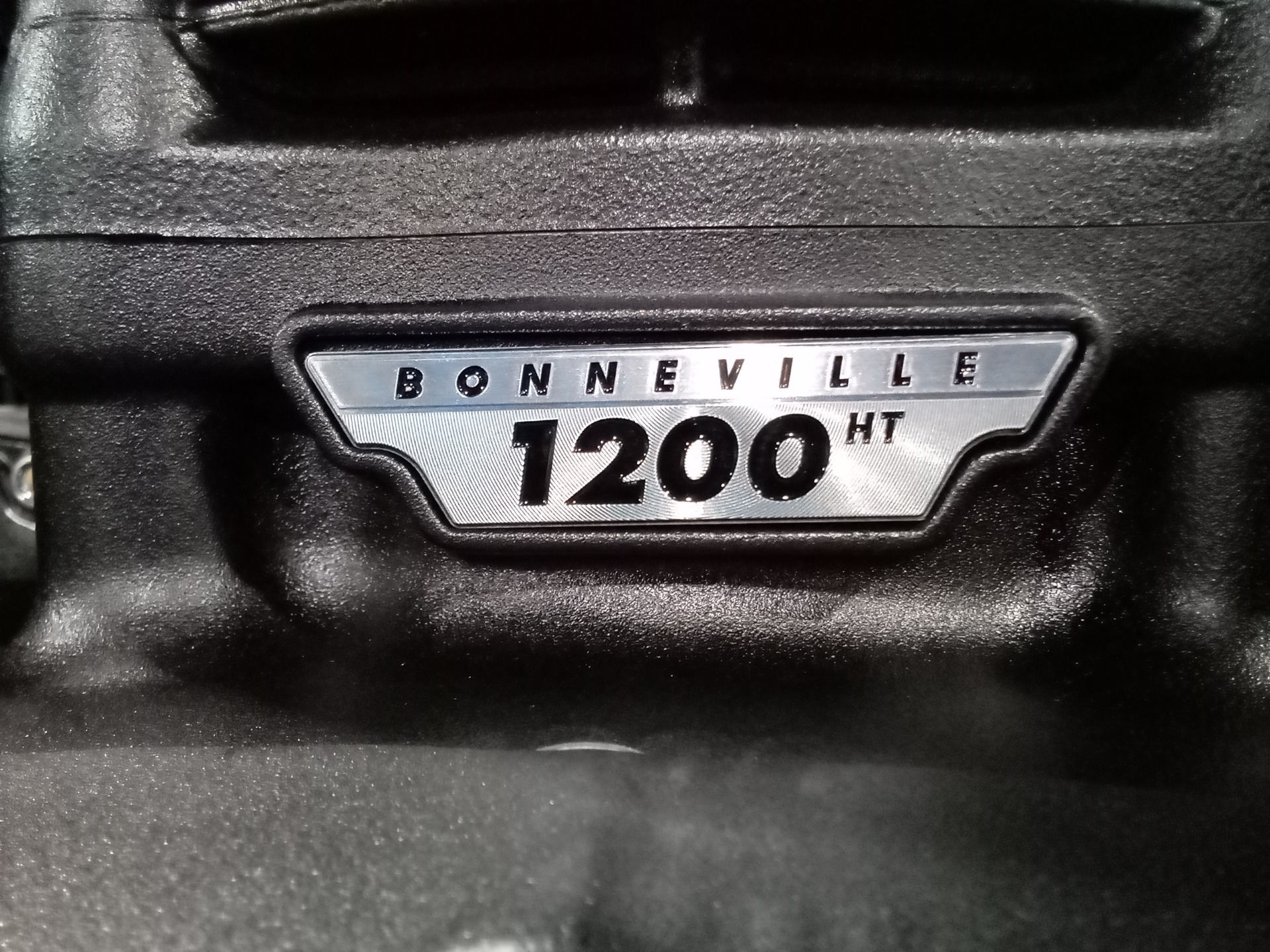 2024 Triumph Bonneville Bobber in Mooresville, North Carolina - Photo 7
