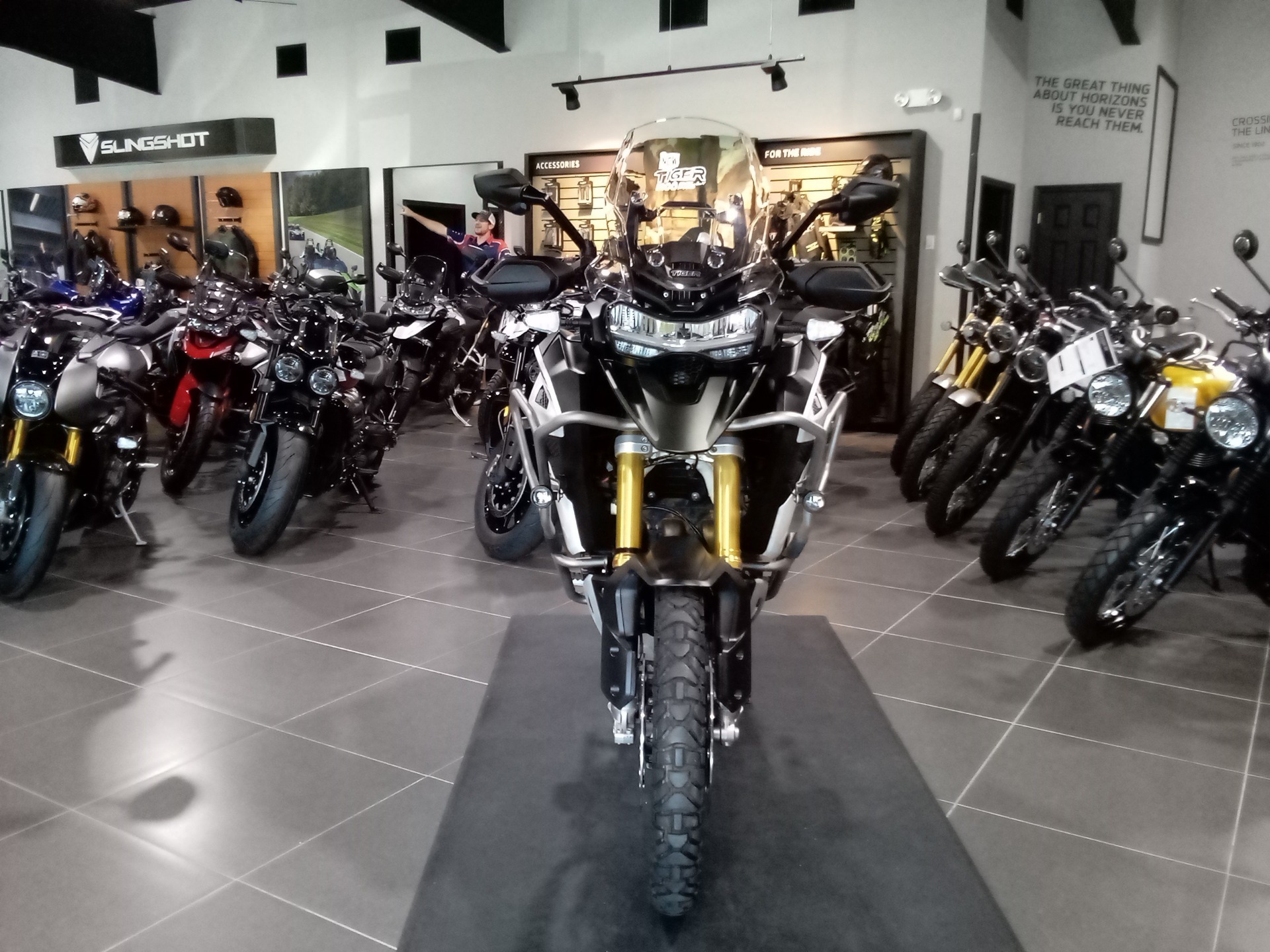 2023 Triumph Tiger 1200 Rally Explorer in Mooresville, North Carolina - Photo 3