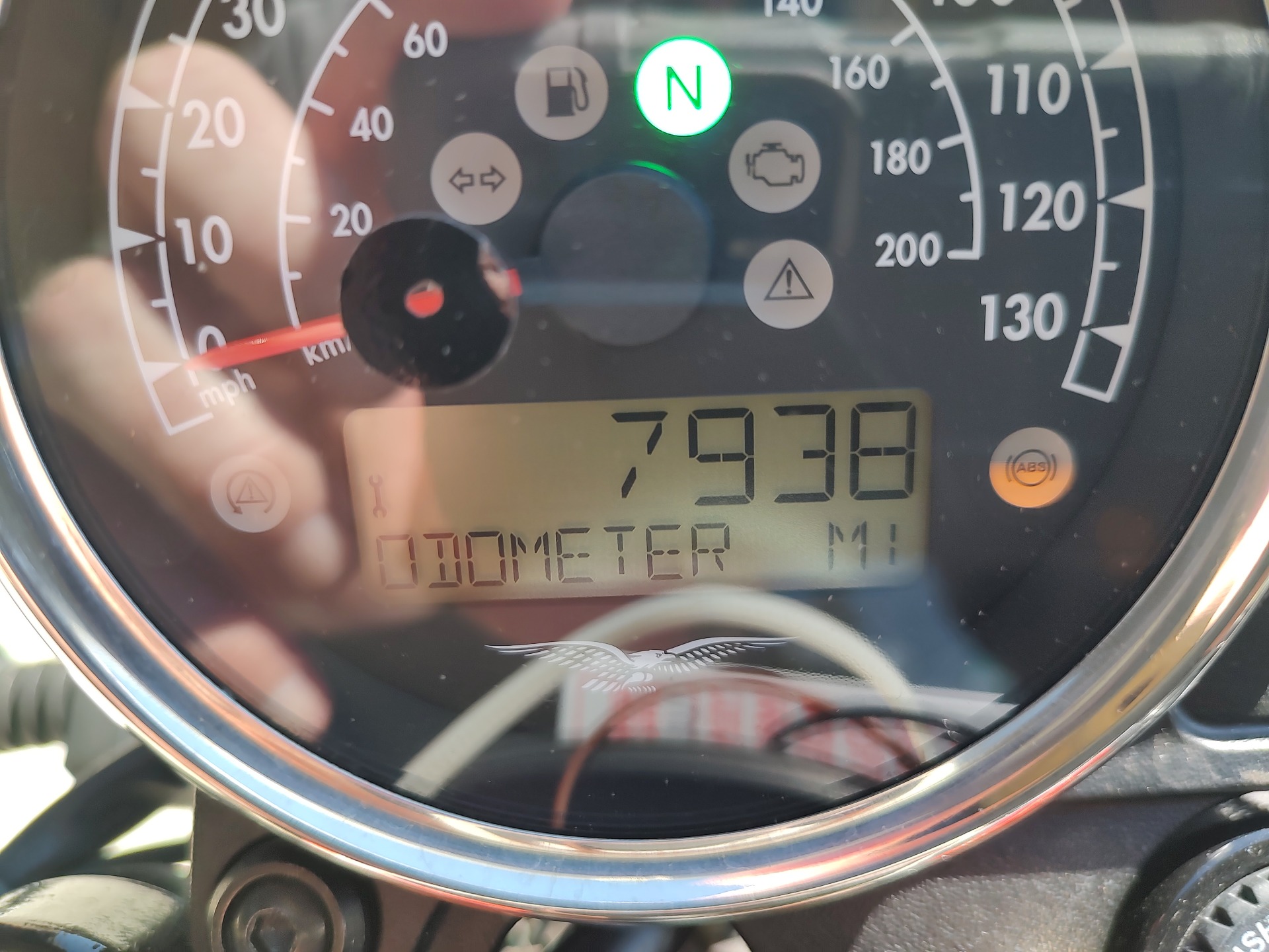 2018 Moto Guzzi V7 III Carbon Shine in Mooresville, North Carolina - Photo 8