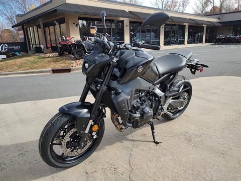 2023 Yamaha MT-09 in Mooresville, North Carolina - Photo 5