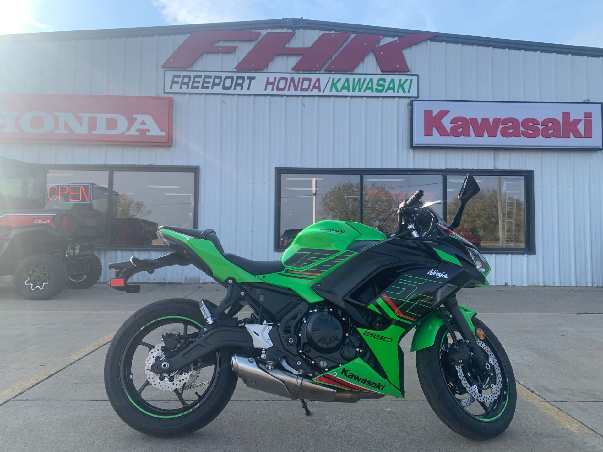 2024 Kawasaki NINJA 650 ABS KRT EDITION in Freeport, Illinois - Photo 1