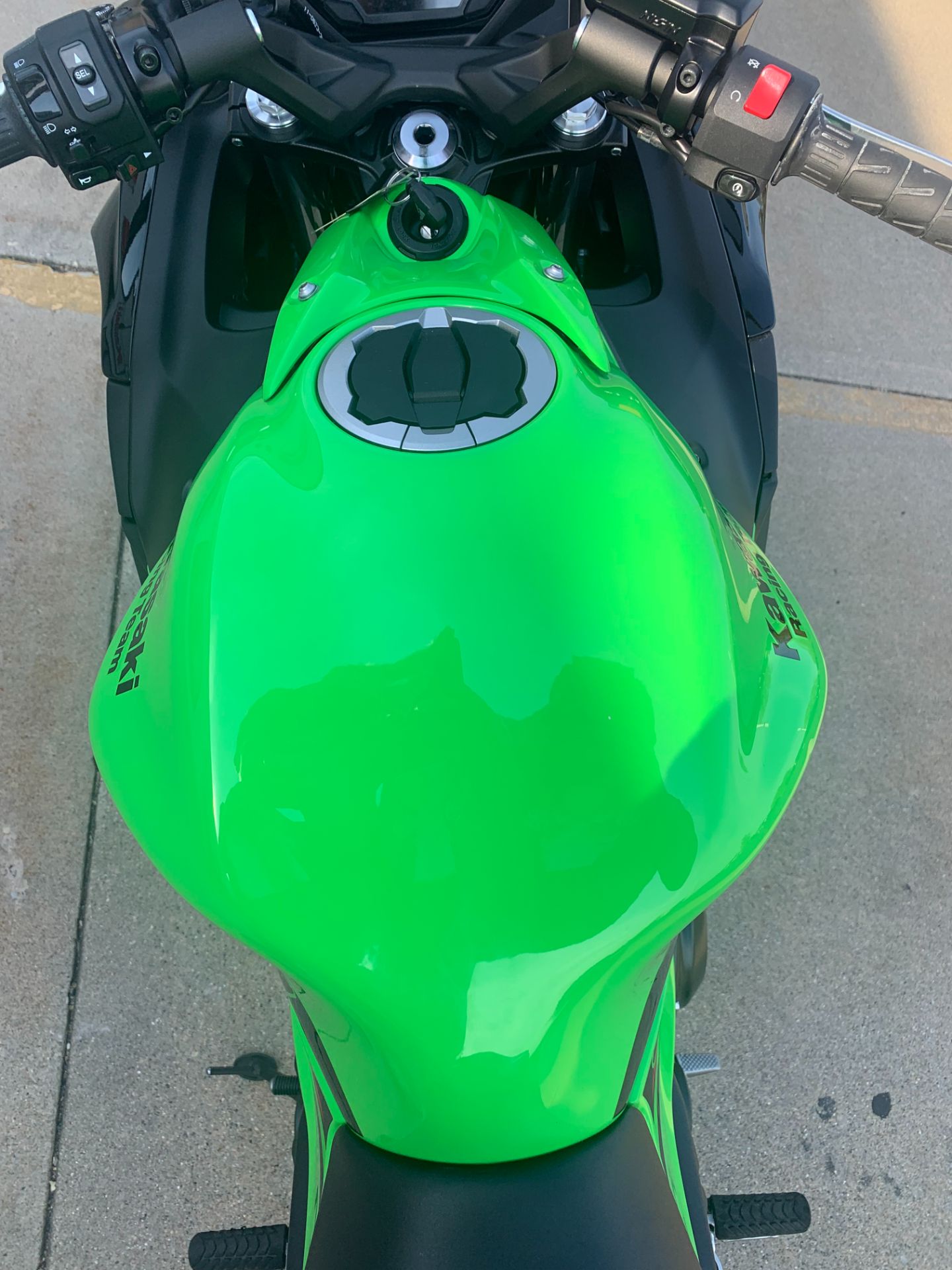 2024 Kawasaki NINJA 650 ABS KRT EDITION in Freeport, Illinois - Photo 21