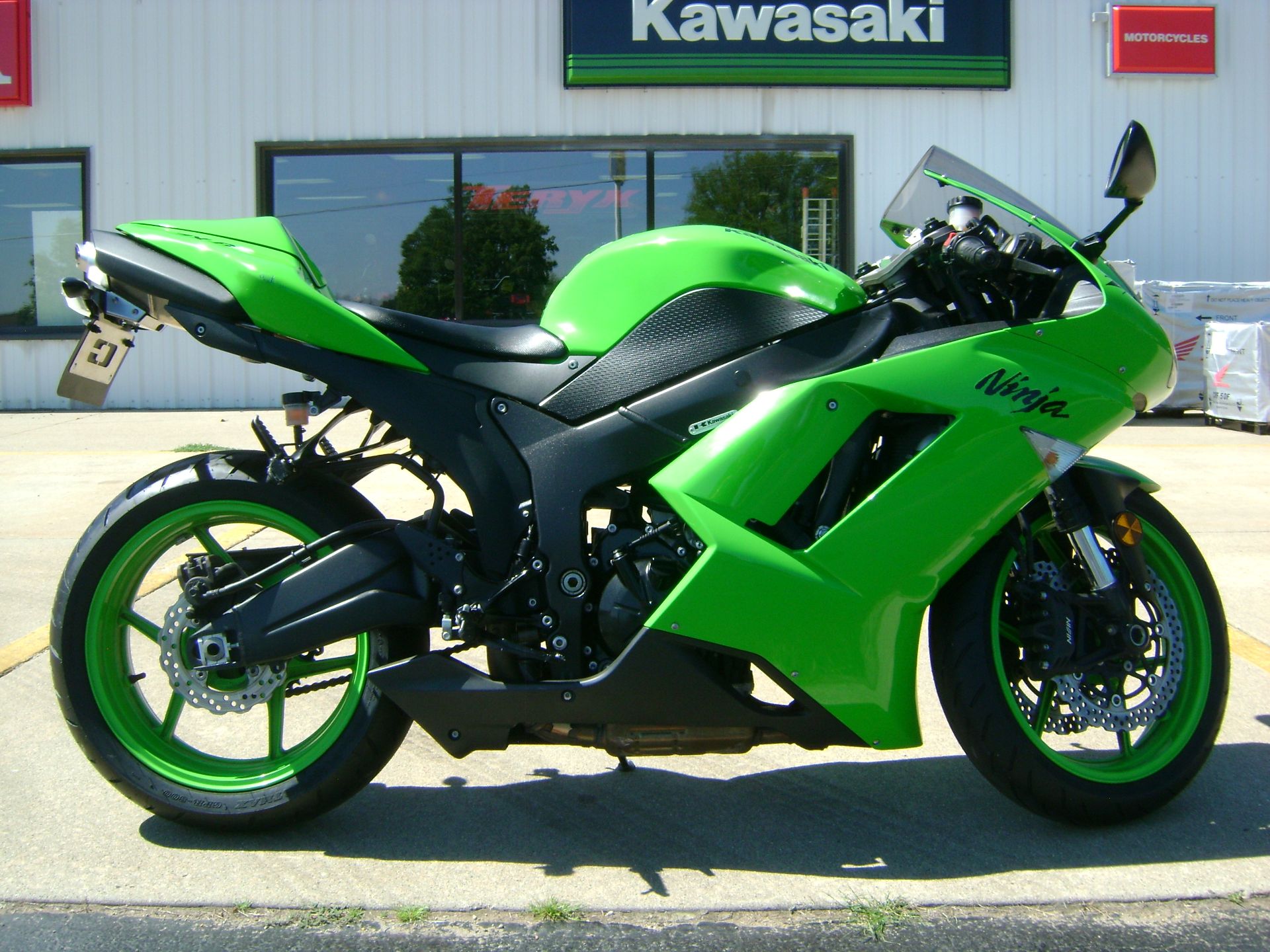 2008 Kawasaki ZX6R in Freeport, Illinois - Photo 1