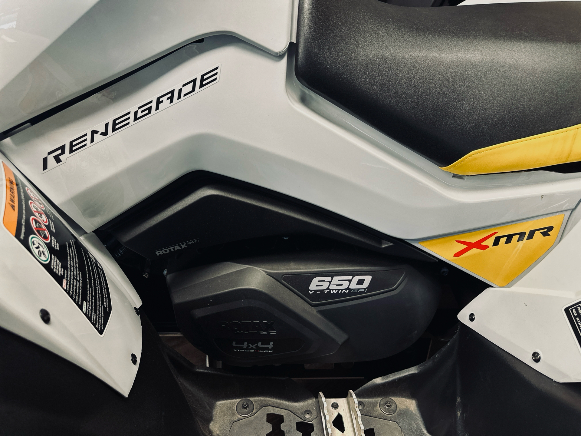 2023 Can-Am Renegade X MR 650 in Festus, Missouri - Photo 10