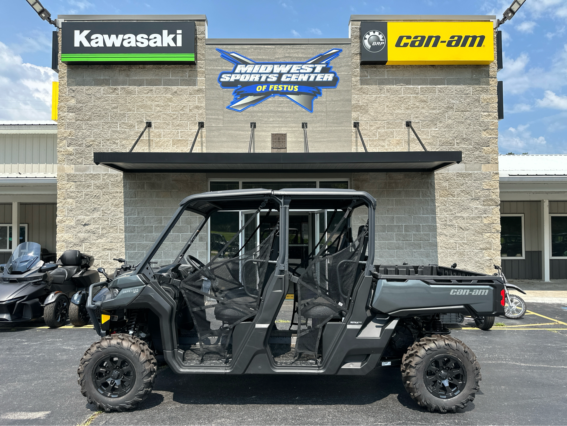 2024 Can-Am Defender MAX XT HD10 in Festus, Missouri - Photo 1