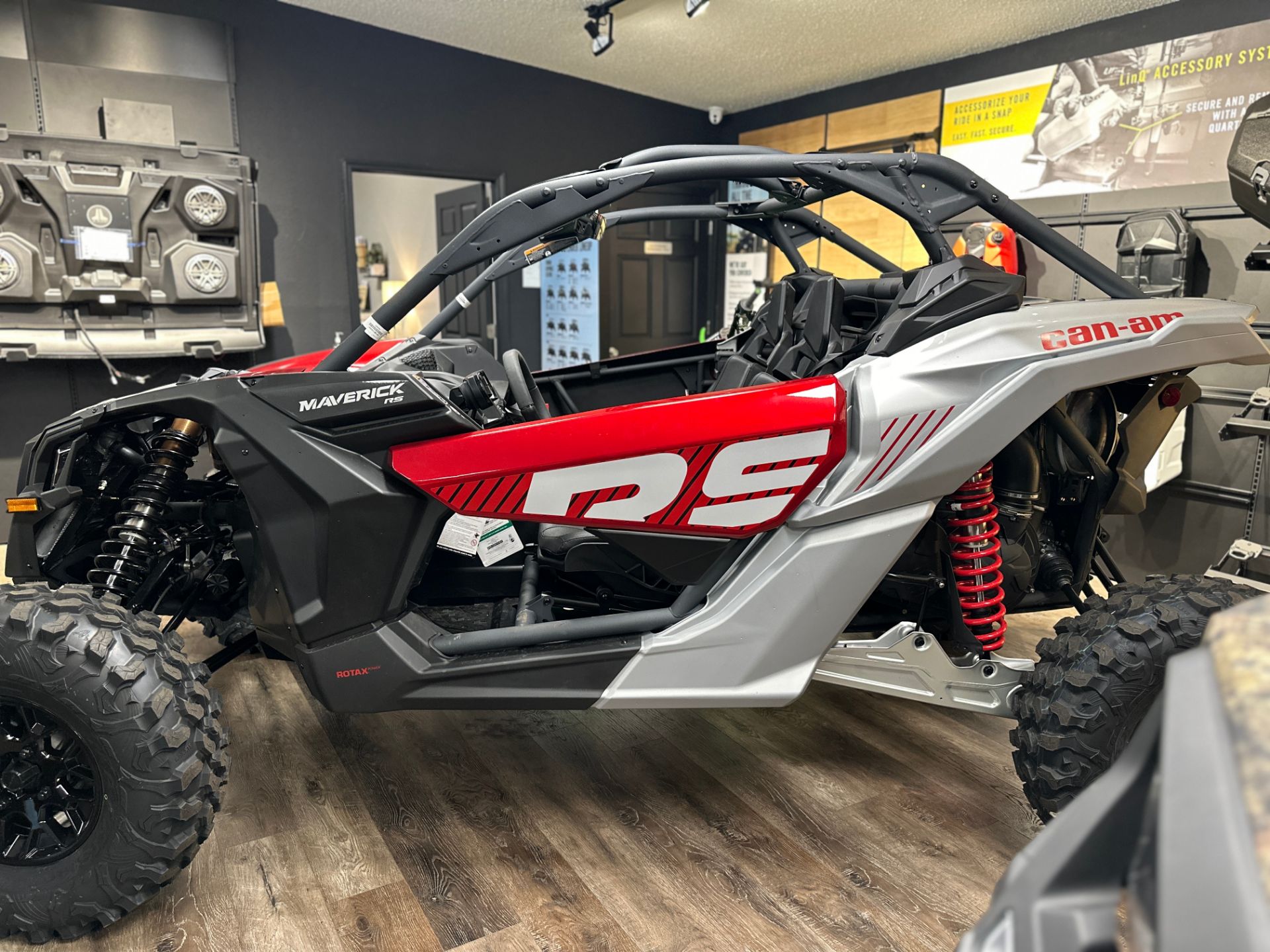 2024 Can-Am Maverick X3 RS Turbo in Festus, Missouri - Photo 9