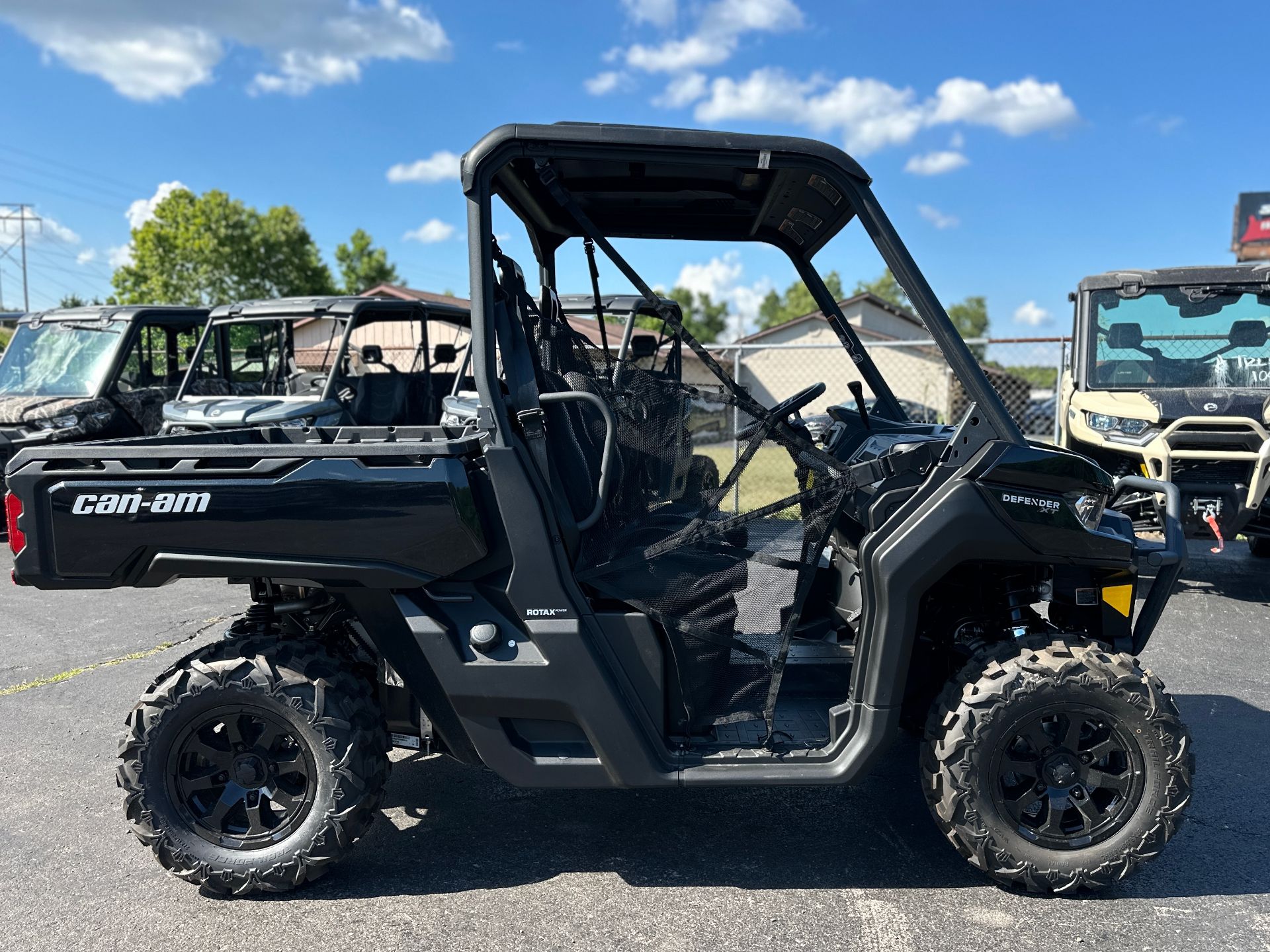 2024 Can-Am Defender XT HD9 in Festus, Missouri - Photo 5