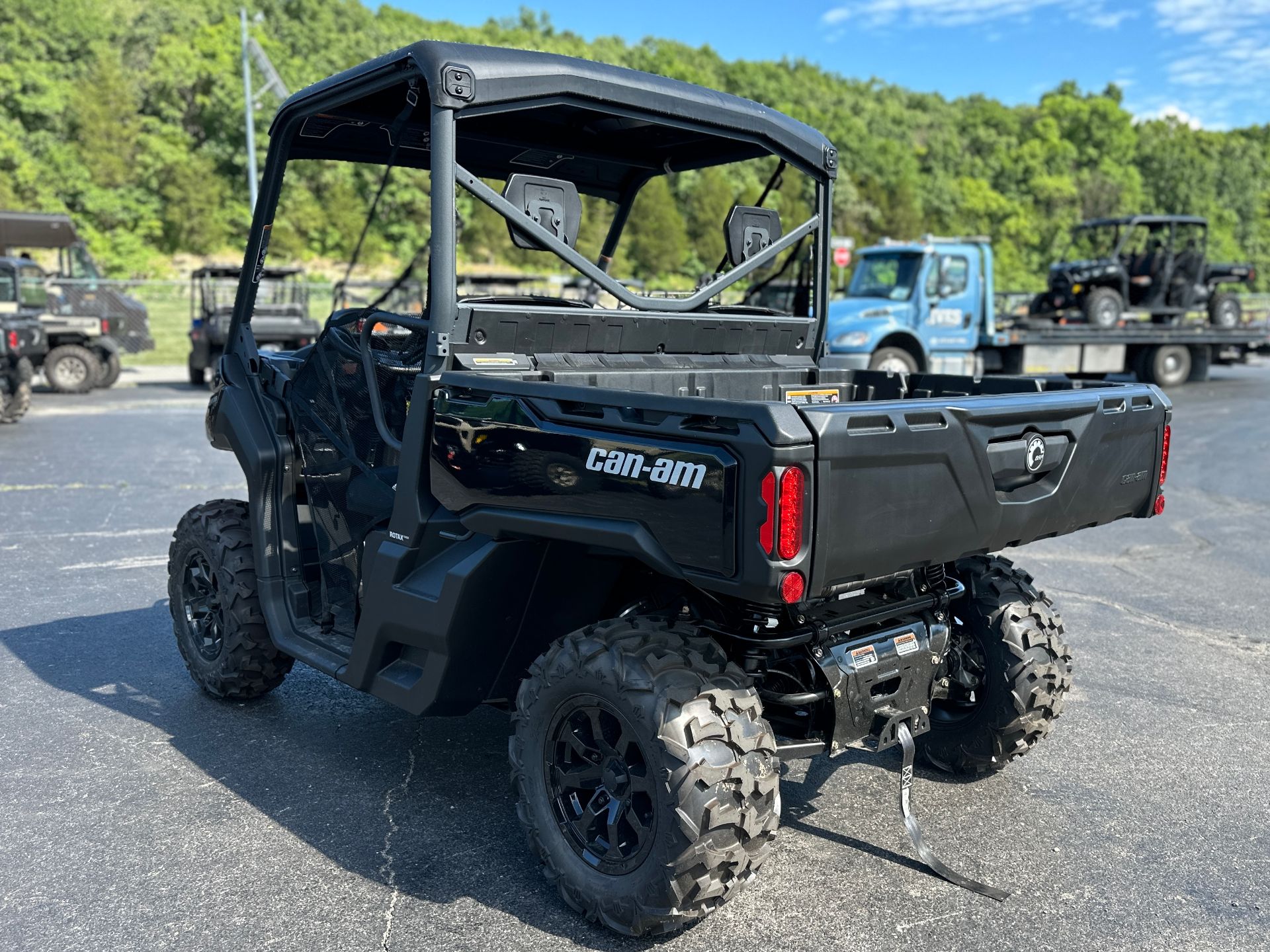 2024 Can-Am Defender XT HD9 in Festus, Missouri - Photo 8