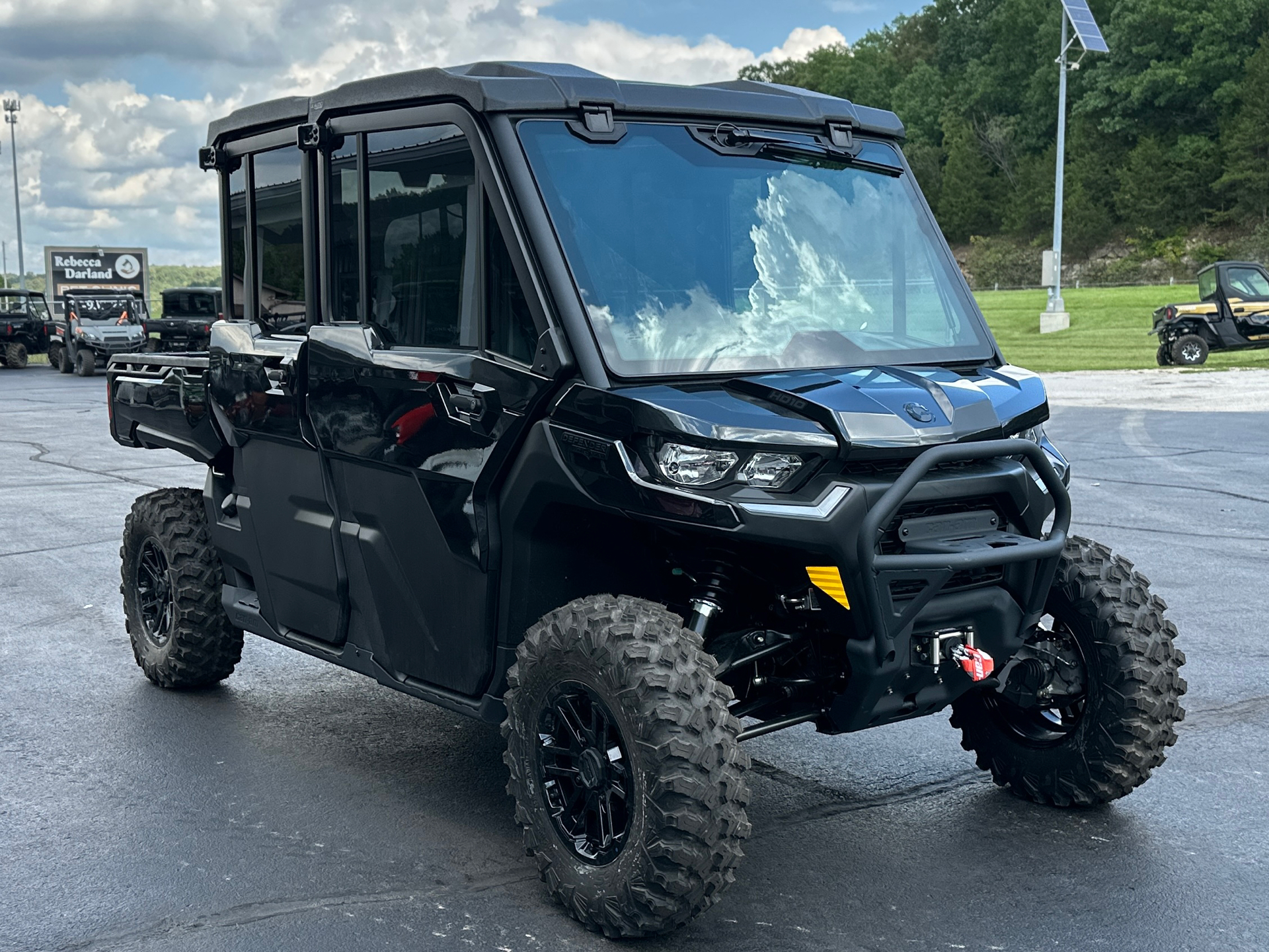 2025 Can-Am Defender MAX Lone Star CAB in Festus, Missouri - Photo 4