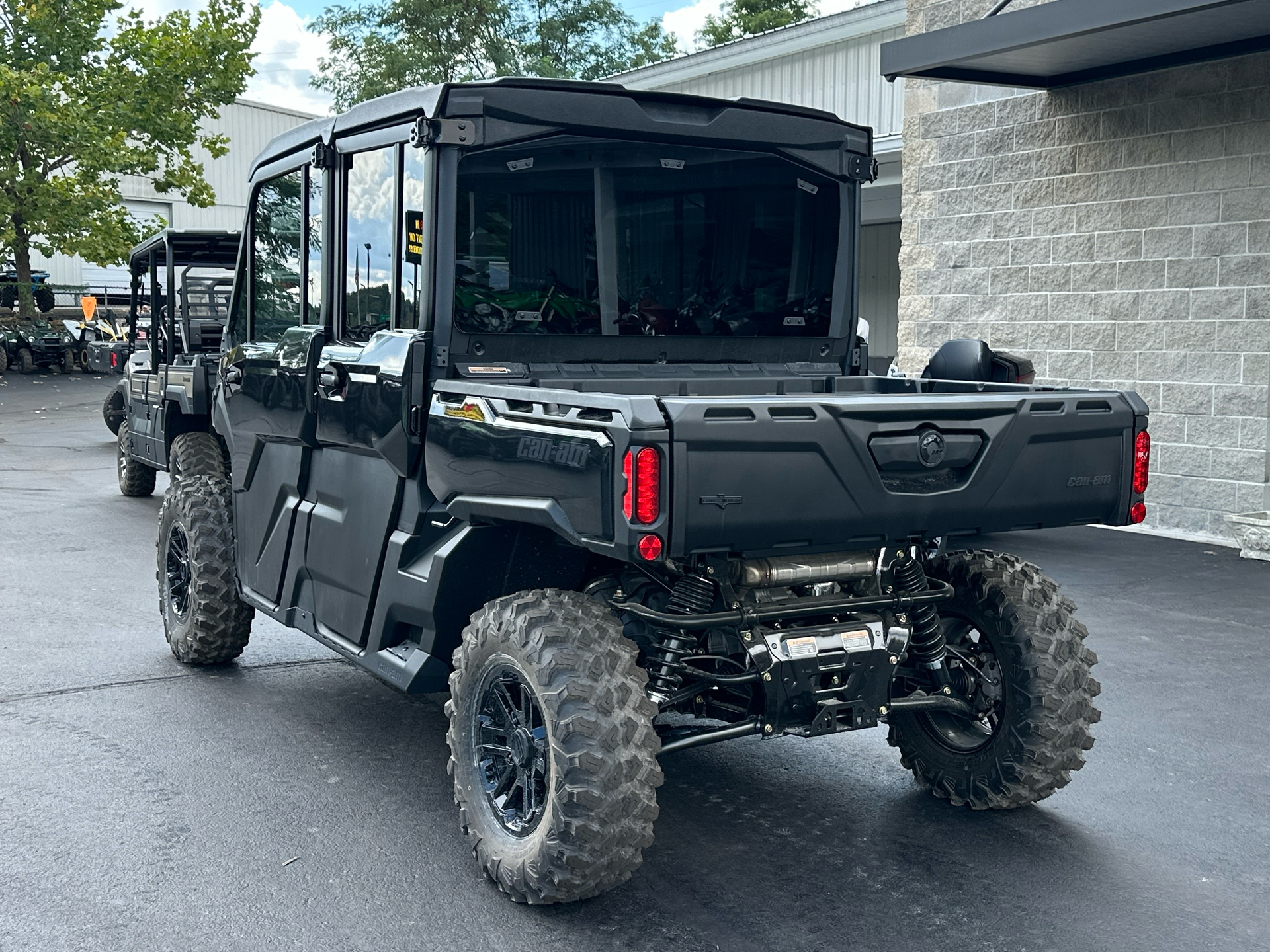 2025 Can-Am Defender MAX Lone Star CAB in Festus, Missouri - Photo 11