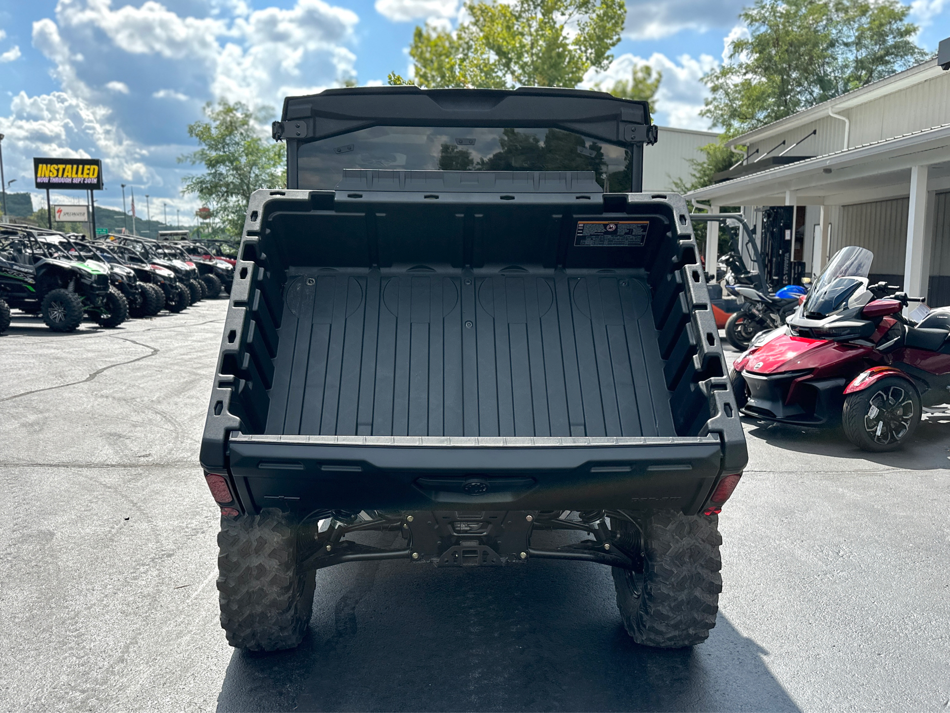 2025 Can-Am Defender MAX Lone Star CAB in Festus, Missouri - Photo 10