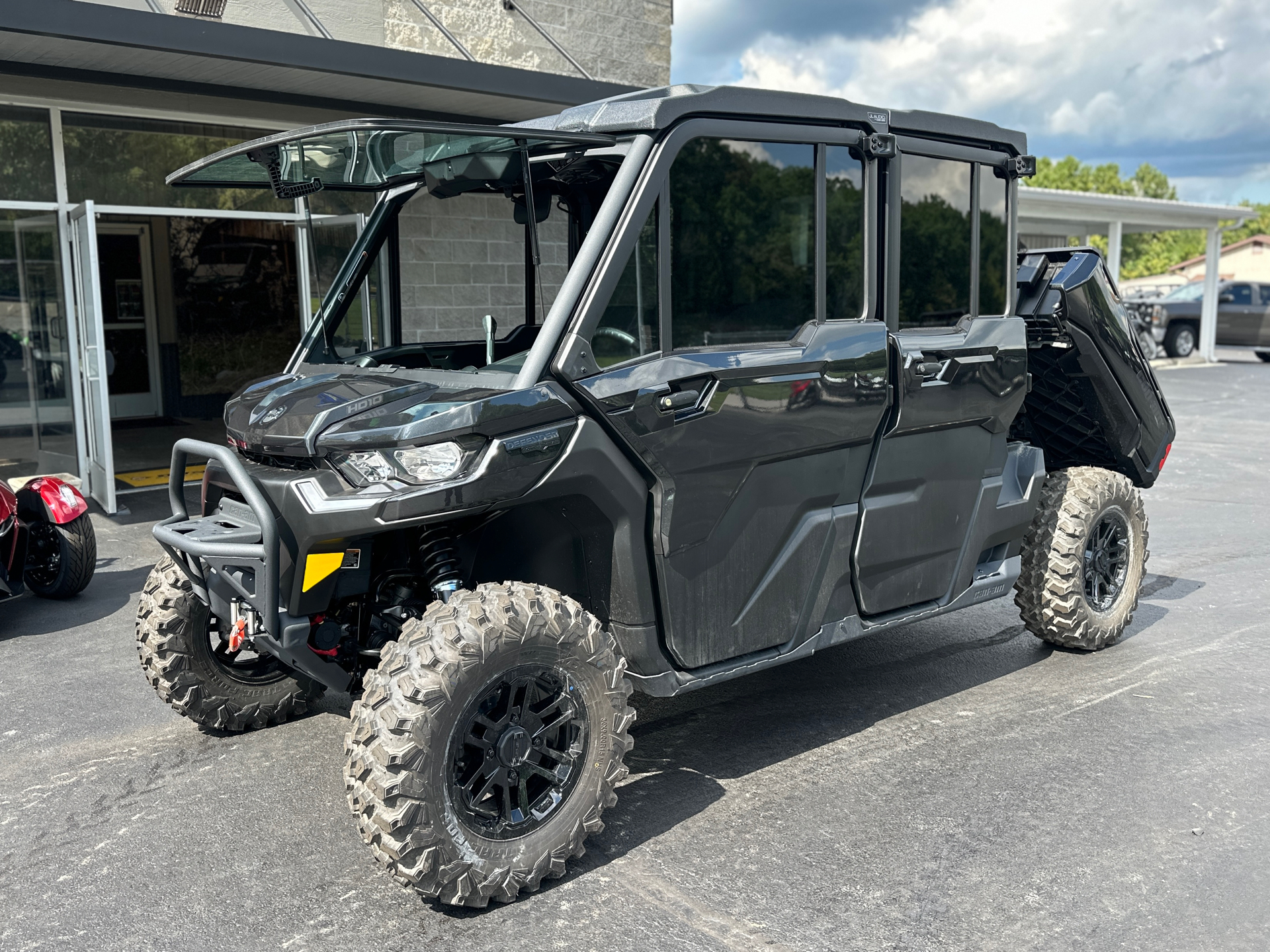 2025 Can-Am Defender MAX Lone Star CAB in Festus, Missouri - Photo 14