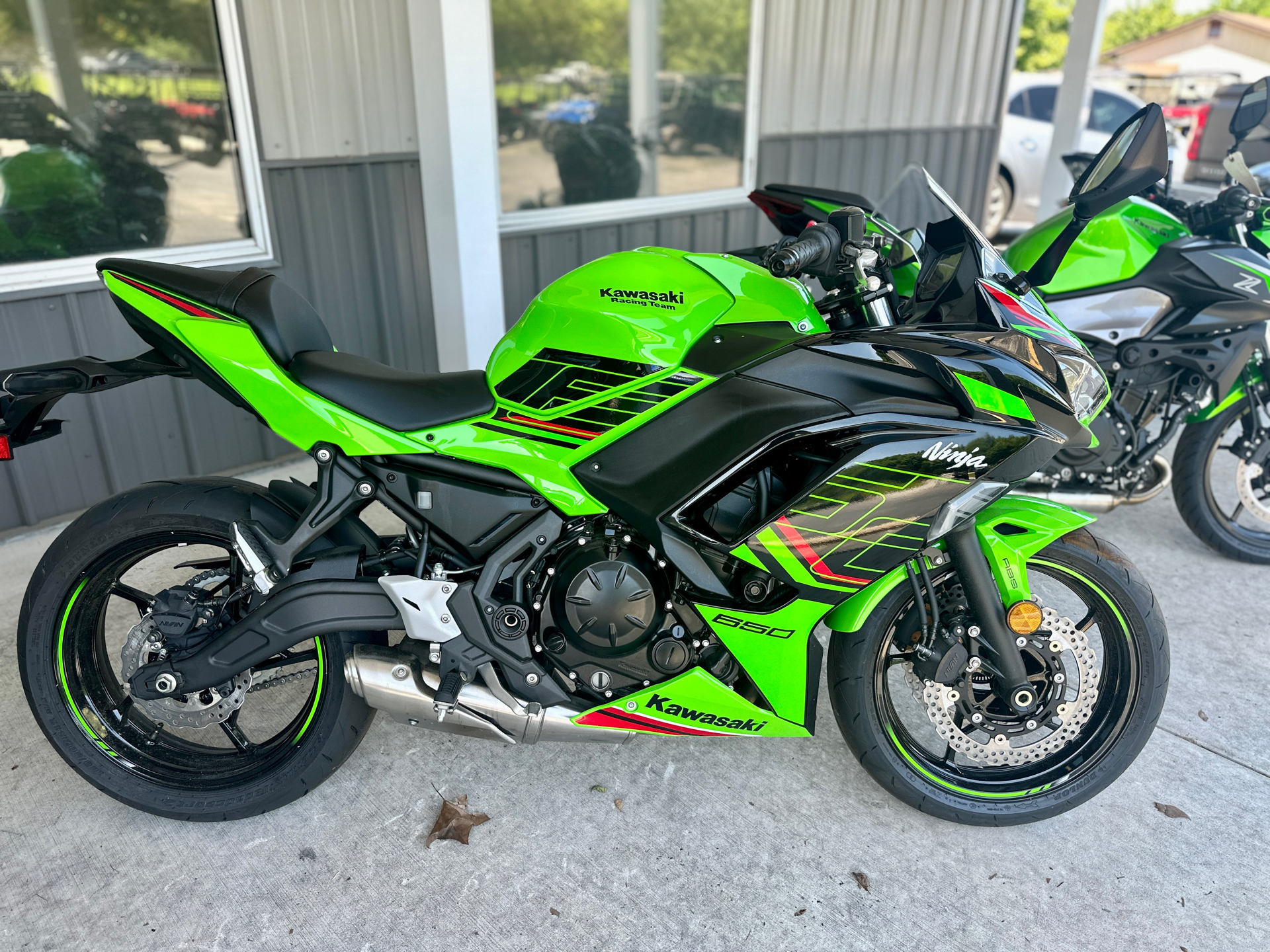 2024 Kawasaki Ninja 650 KRT Edition ABS in Festus, Missouri - Photo 6