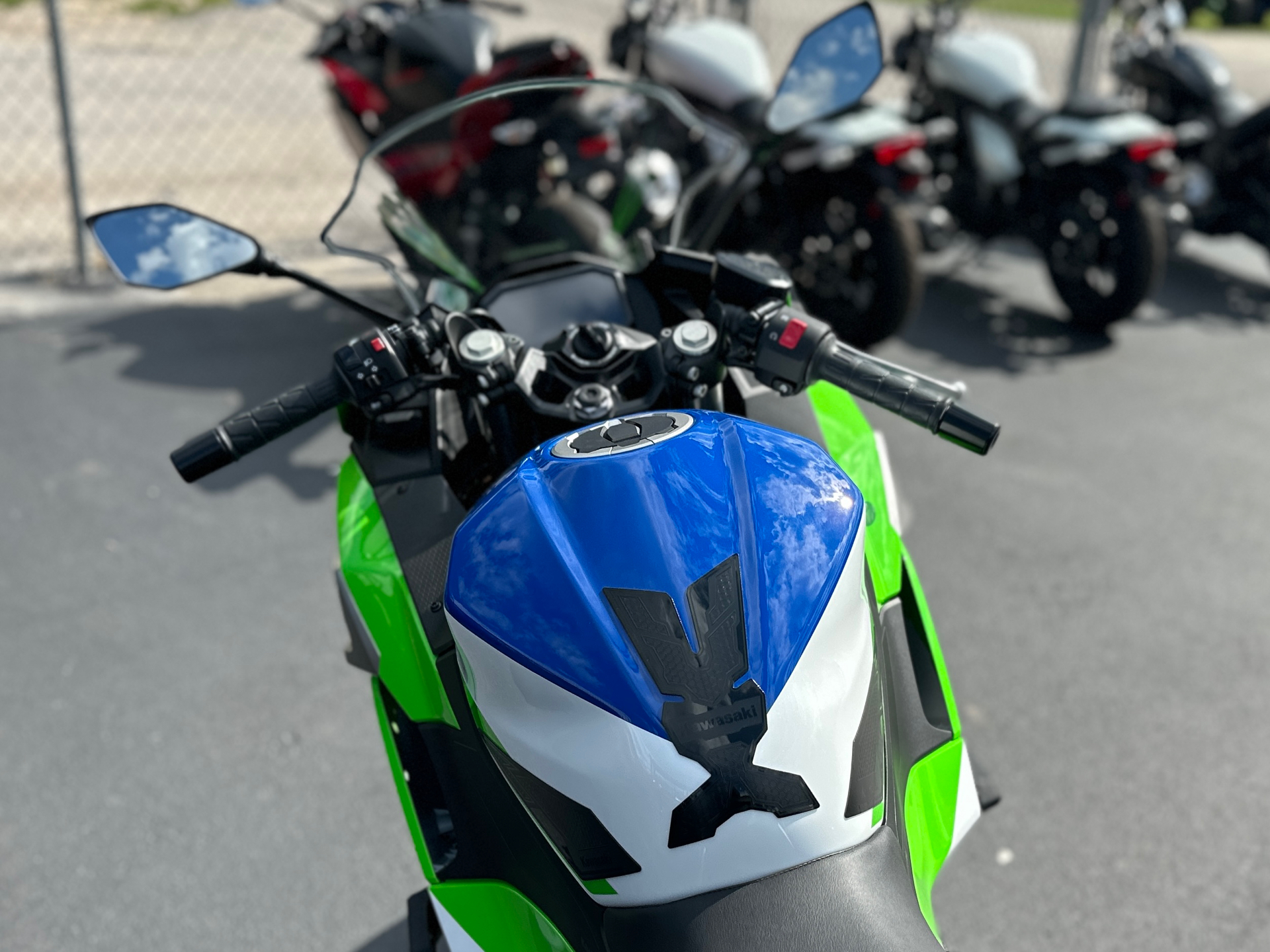 2024 Kawasaki Ninja 500 SE 40th Anniversary Edition ABS in Festus, Missouri - Photo 5