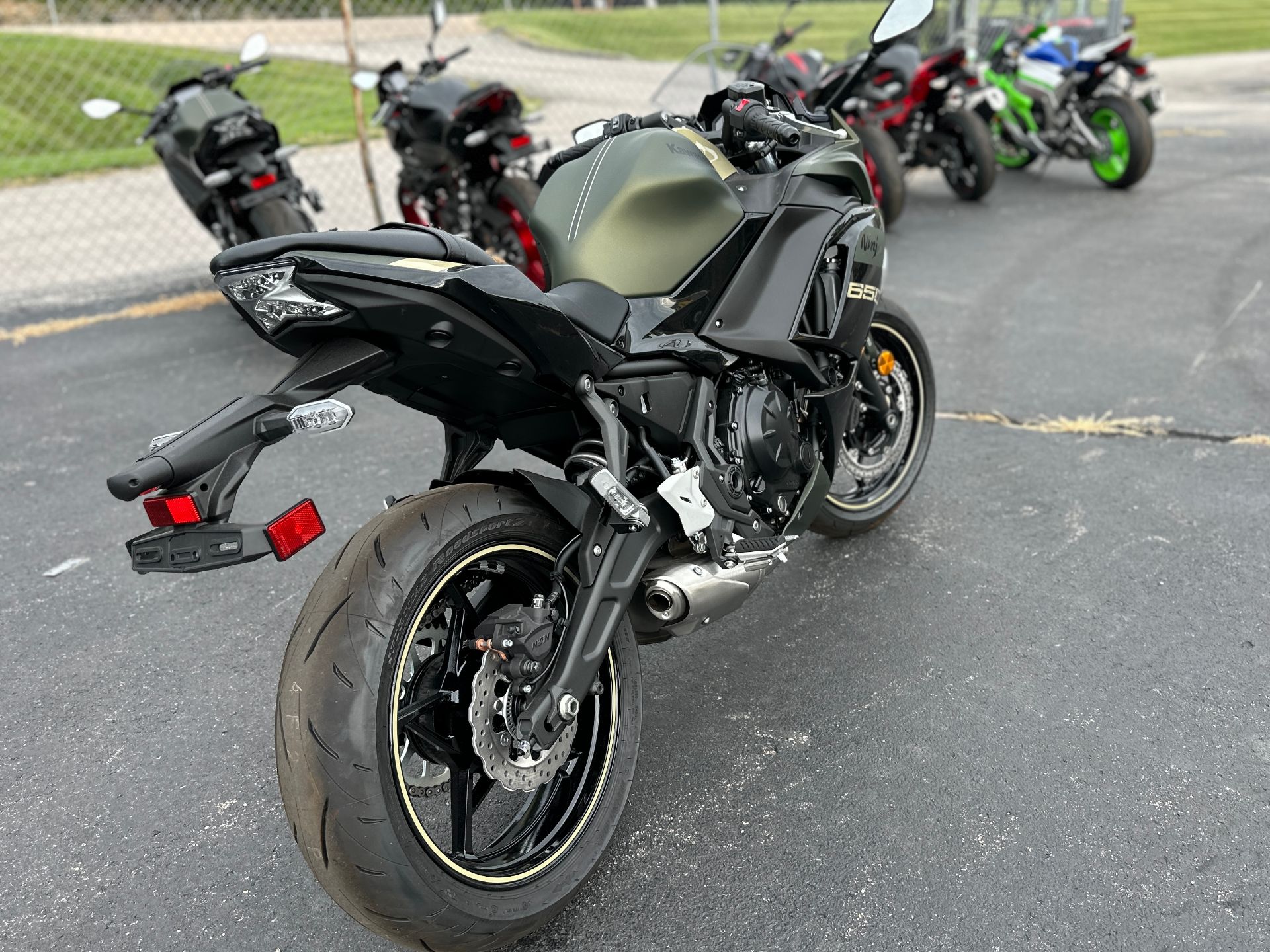 2024 Kawasaki Ninja 650 ABS in Festus, Missouri - Photo 5