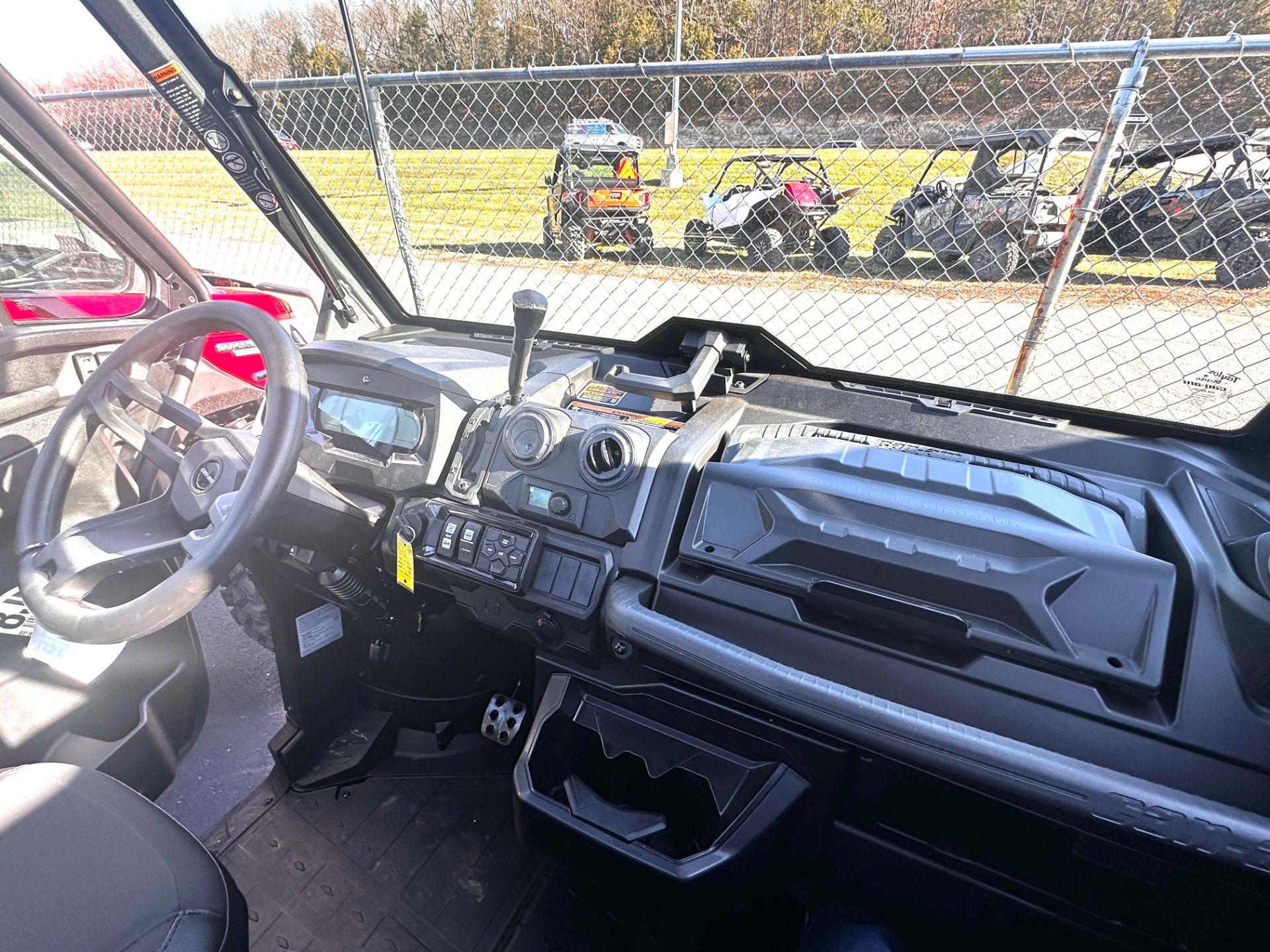 2024 Can-Am Defender Limited in Festus, Missouri - Photo 12