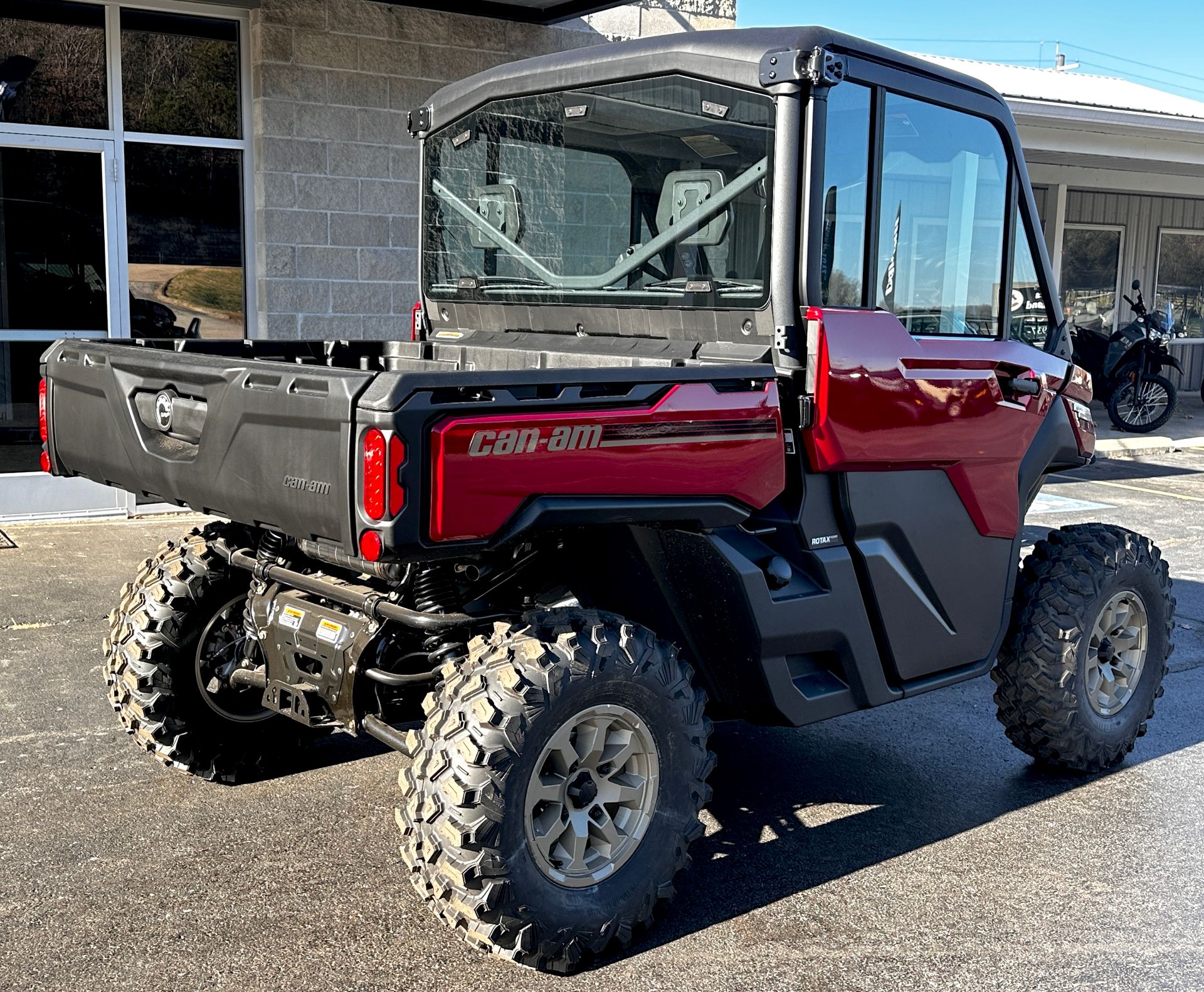 2024 Can-Am Defender Limited in Festus, Missouri - Photo 6