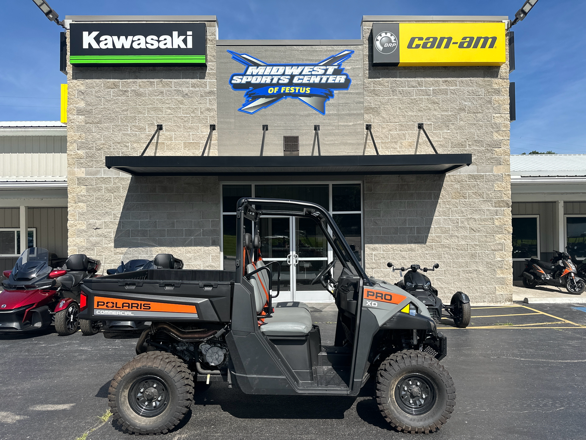 2024 Polaris Commercial Pro XD Full-Size Gas in Festus, Missouri - Photo 1