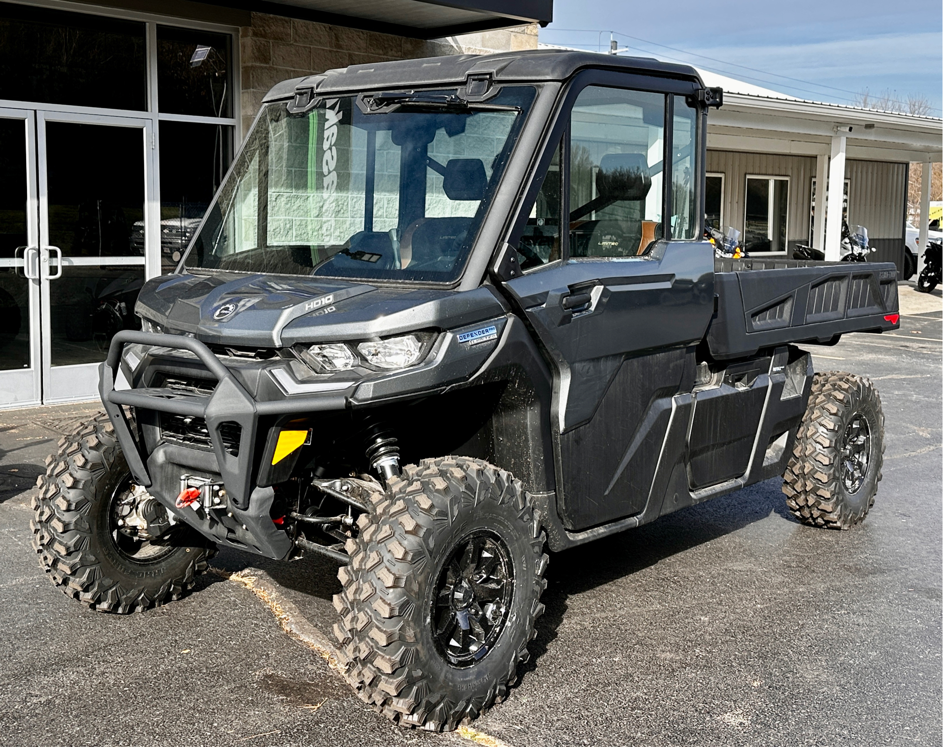 2024 Can-Am Defender Pro Limited CAB HD10 in Festus, Missouri - Photo 2
