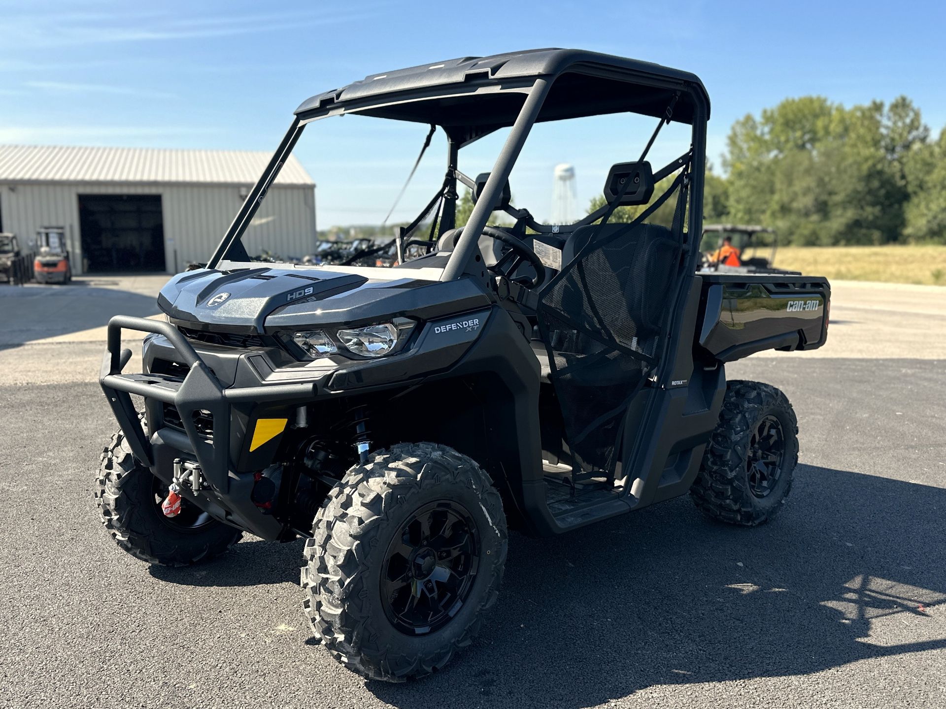 2025 Can-Am Defender XT HD9 in Farmington, Missouri - Photo 7